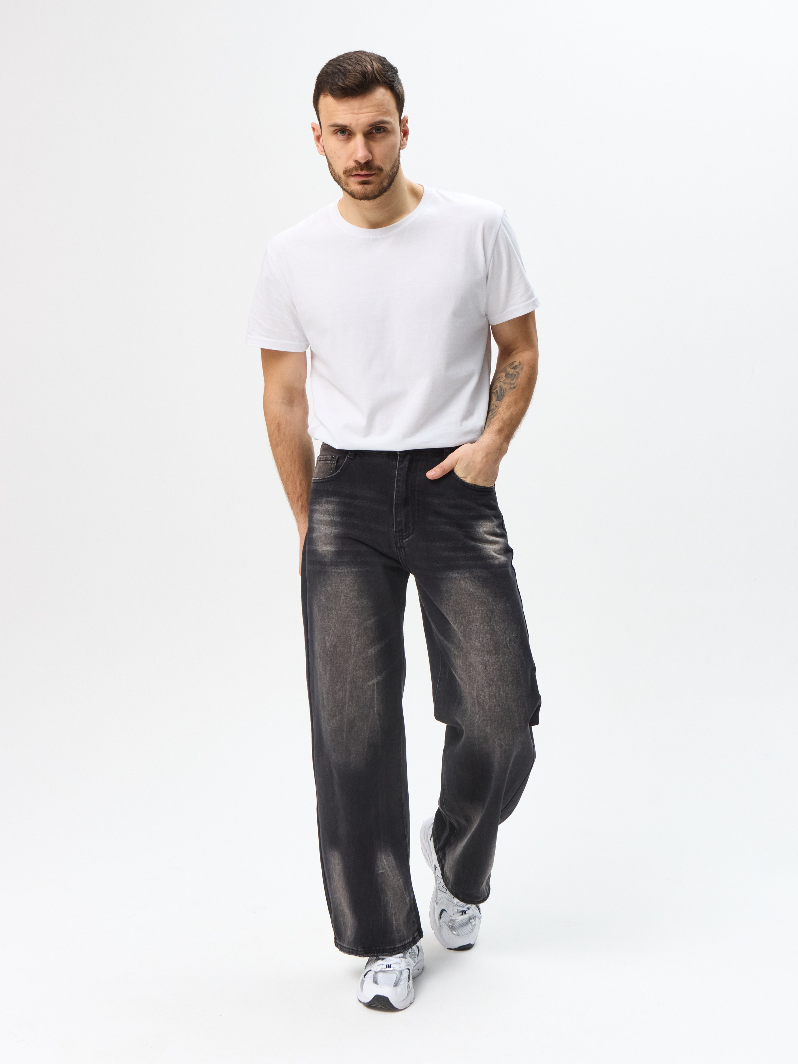 Глеб. Фотосъёмка для марктеплейсов Studio 11.11