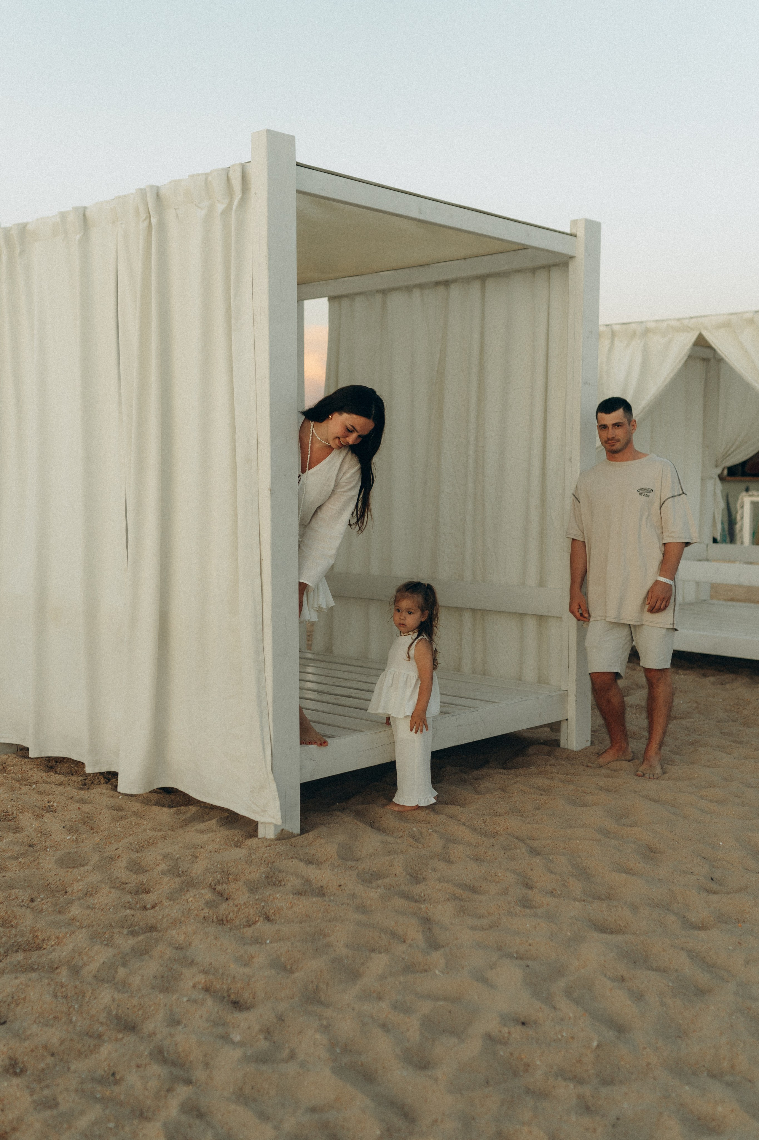 Приключения Аделины на море. Семейный lifestyle фотограф в Москве Рената Рафикова