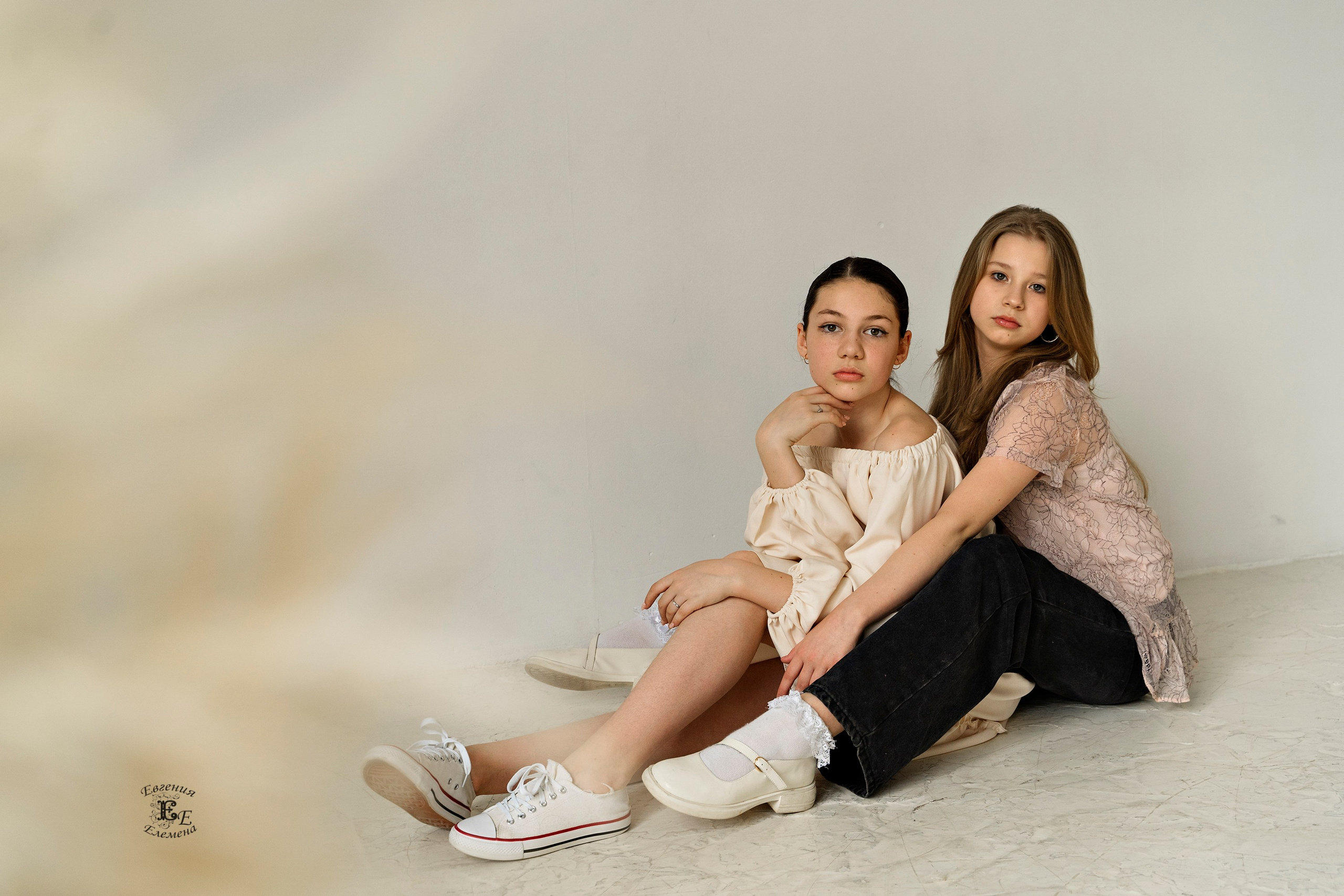 Фотосъемка Таисии и подружек. Семейный и портретный фотограф в Санкт-Петербурге Евгения Елемена