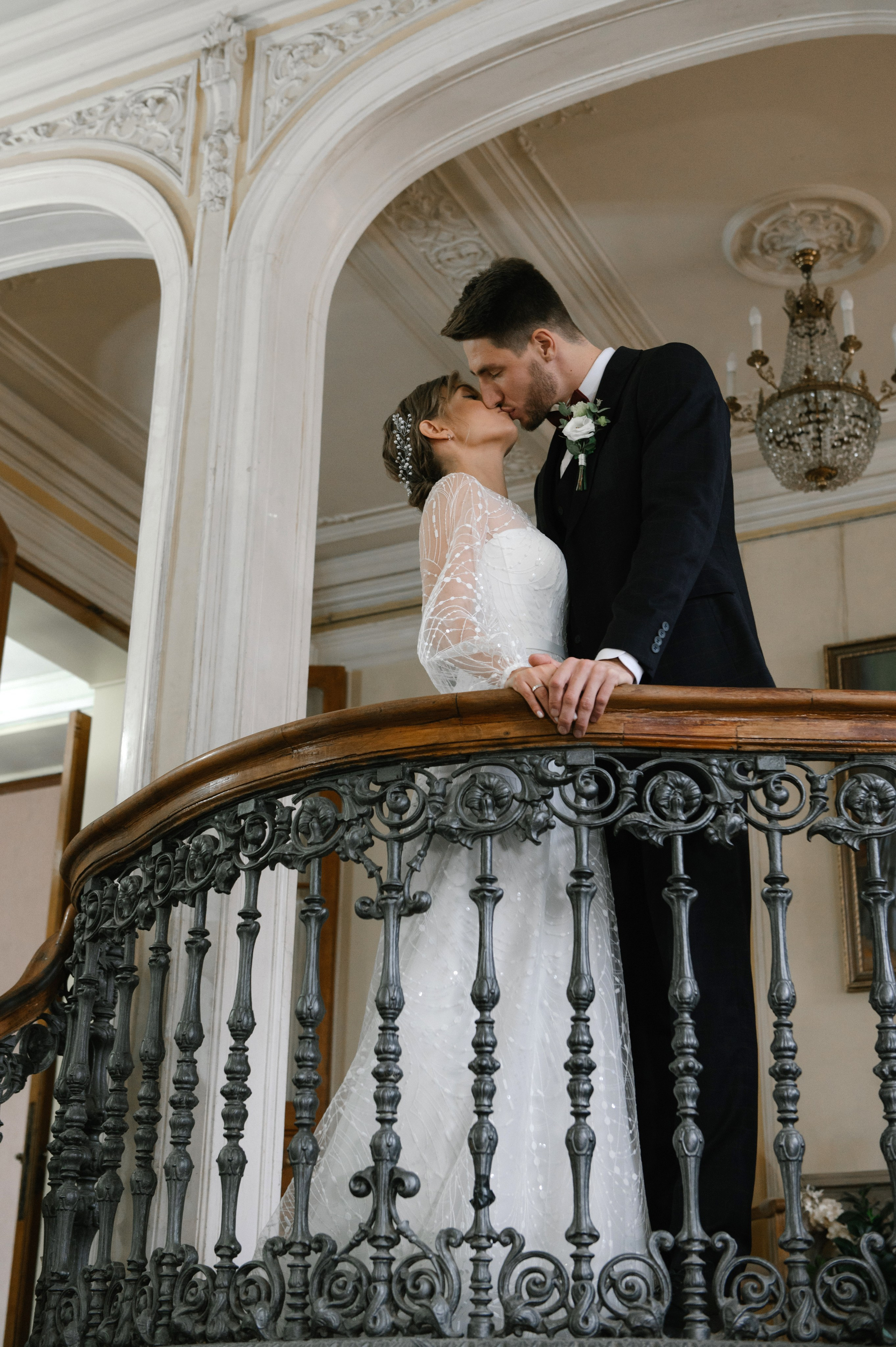 Свадебная фотосессия в Читальне имени Пушкина и камерный банкет в ресторане «Гусятникоff». Семейный и свадебный фотограф в Москве Татьяна Николаева