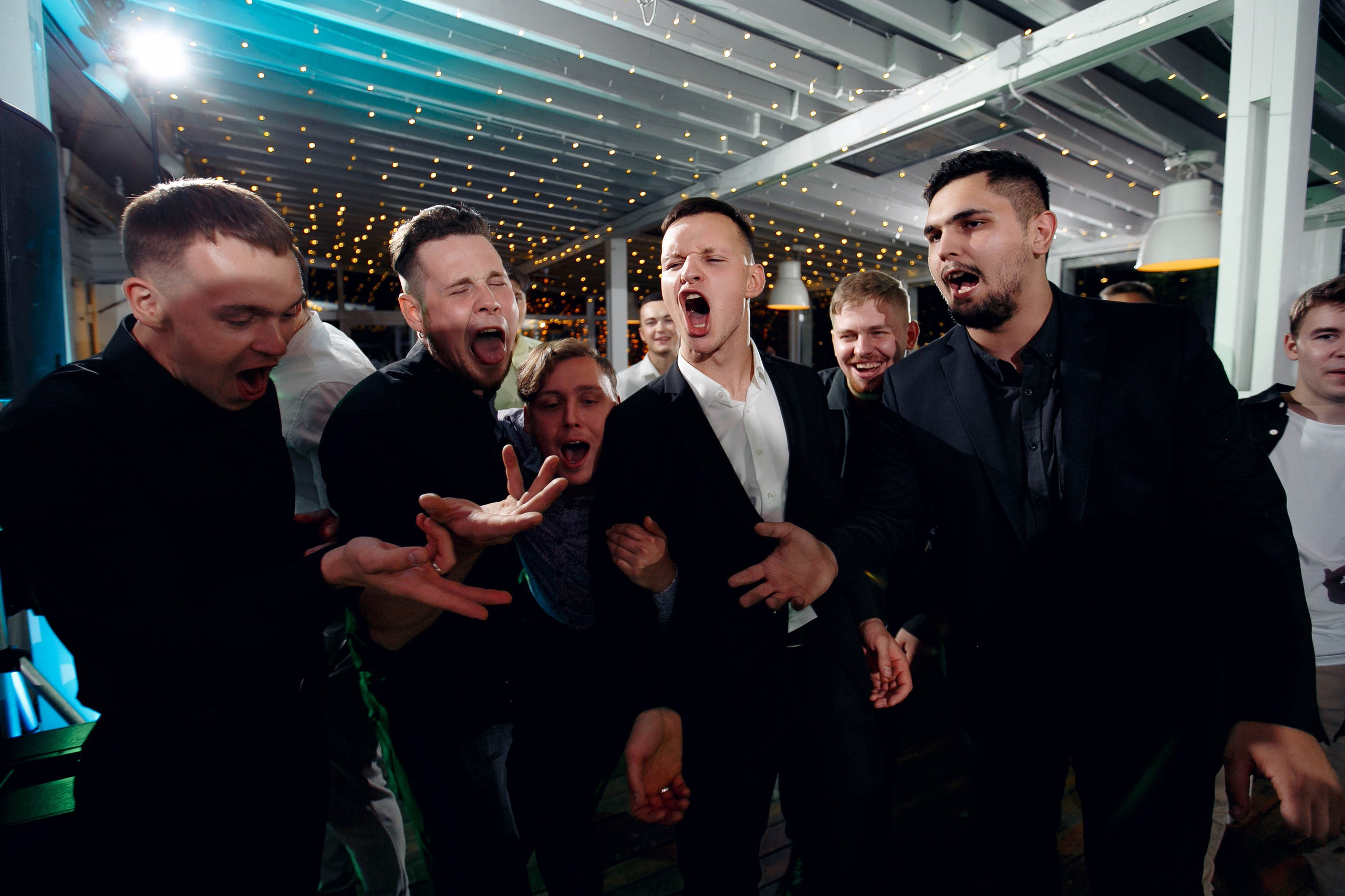 Загс и площадка «Дудки дача». Ваш репортажный фотограф Артемий Антонов