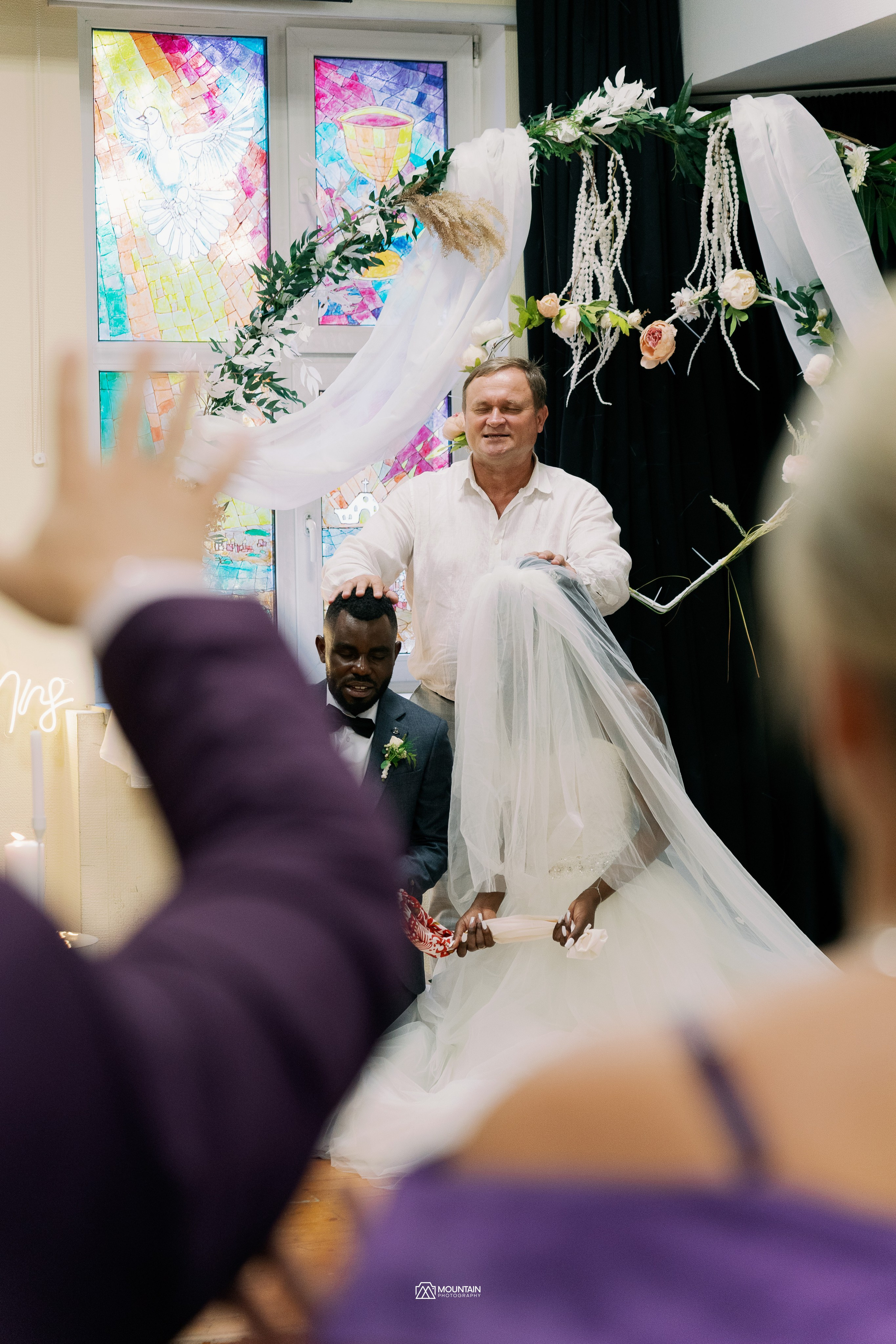 Synthia and Jospin Part 2. Я занимаюсь событийной, свадебной, товарной, студийной… фотографией