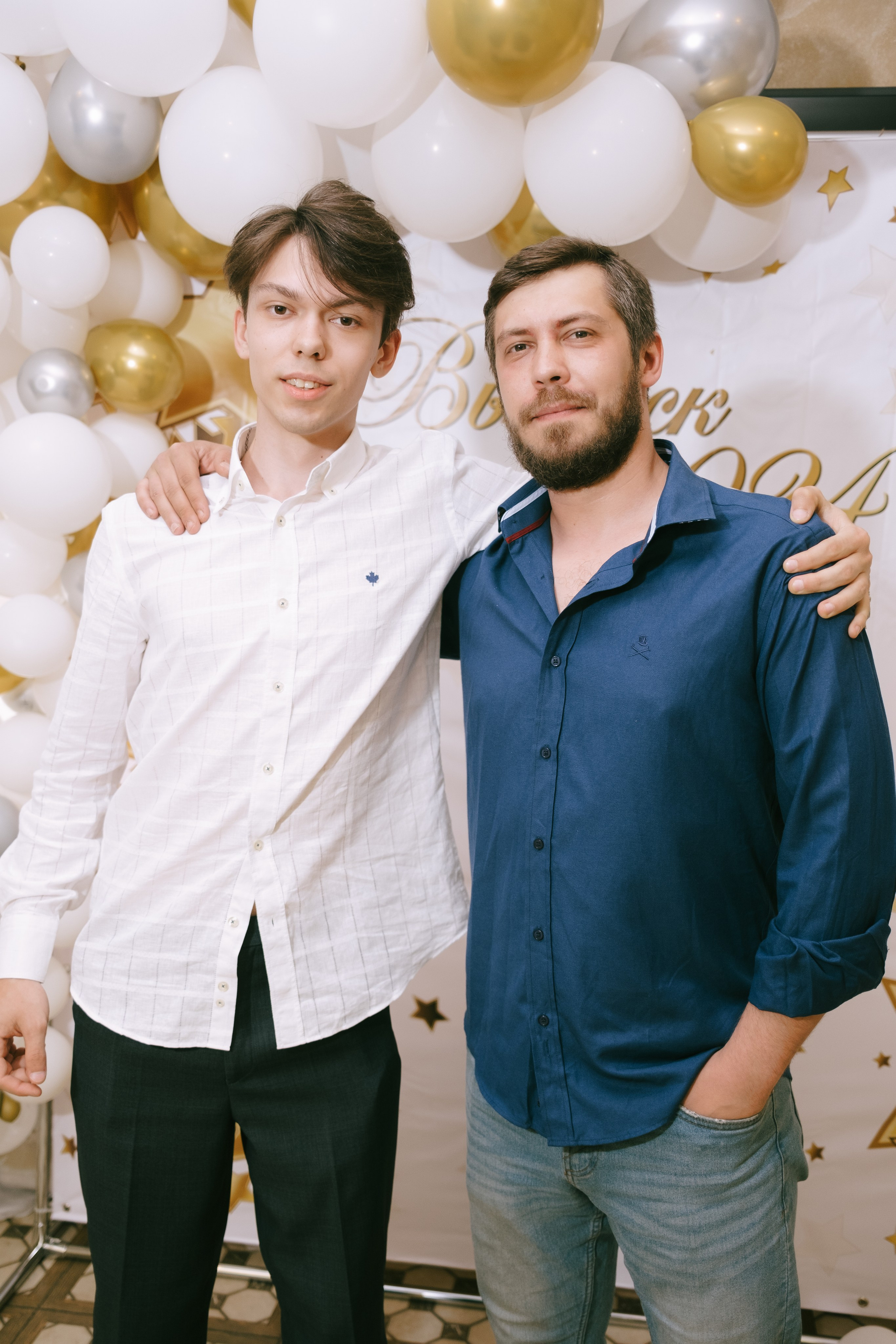 Выпускной школа 33. Свадебный и репортажной фотограф Денис Ожигин в Краснодаре и Краснодарском крае