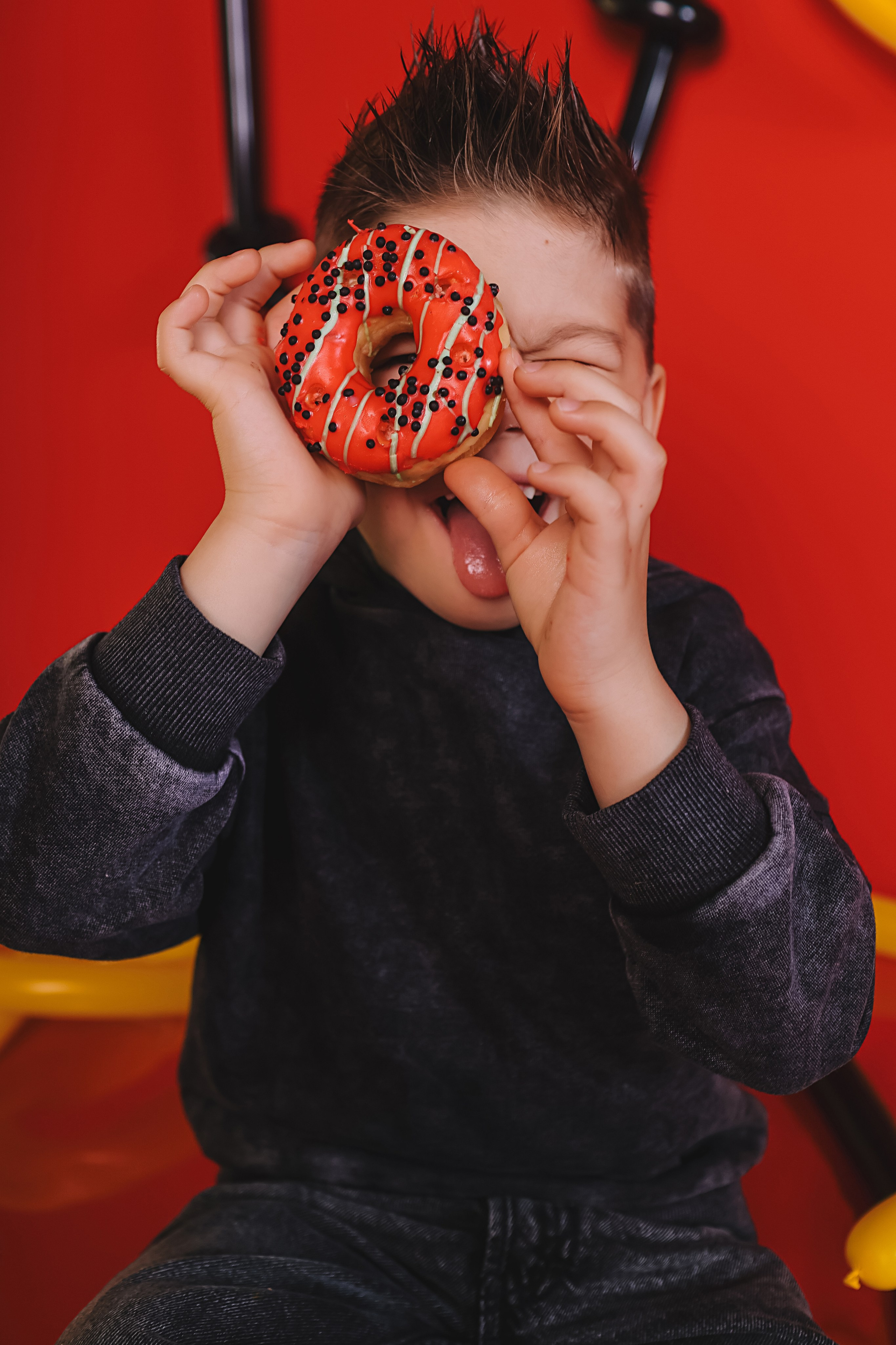 Фотопроект ЯРКИЕ. Семейный фотограф Тюмень, фотограф на роды Салмина Мария