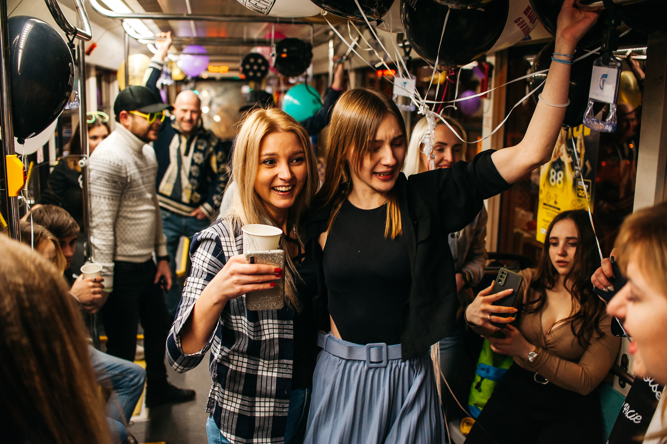 День Рождения в ТРАМВАЕ. Свадебный и семейный фотограф в Ростове-на-Дону Алина Астахова