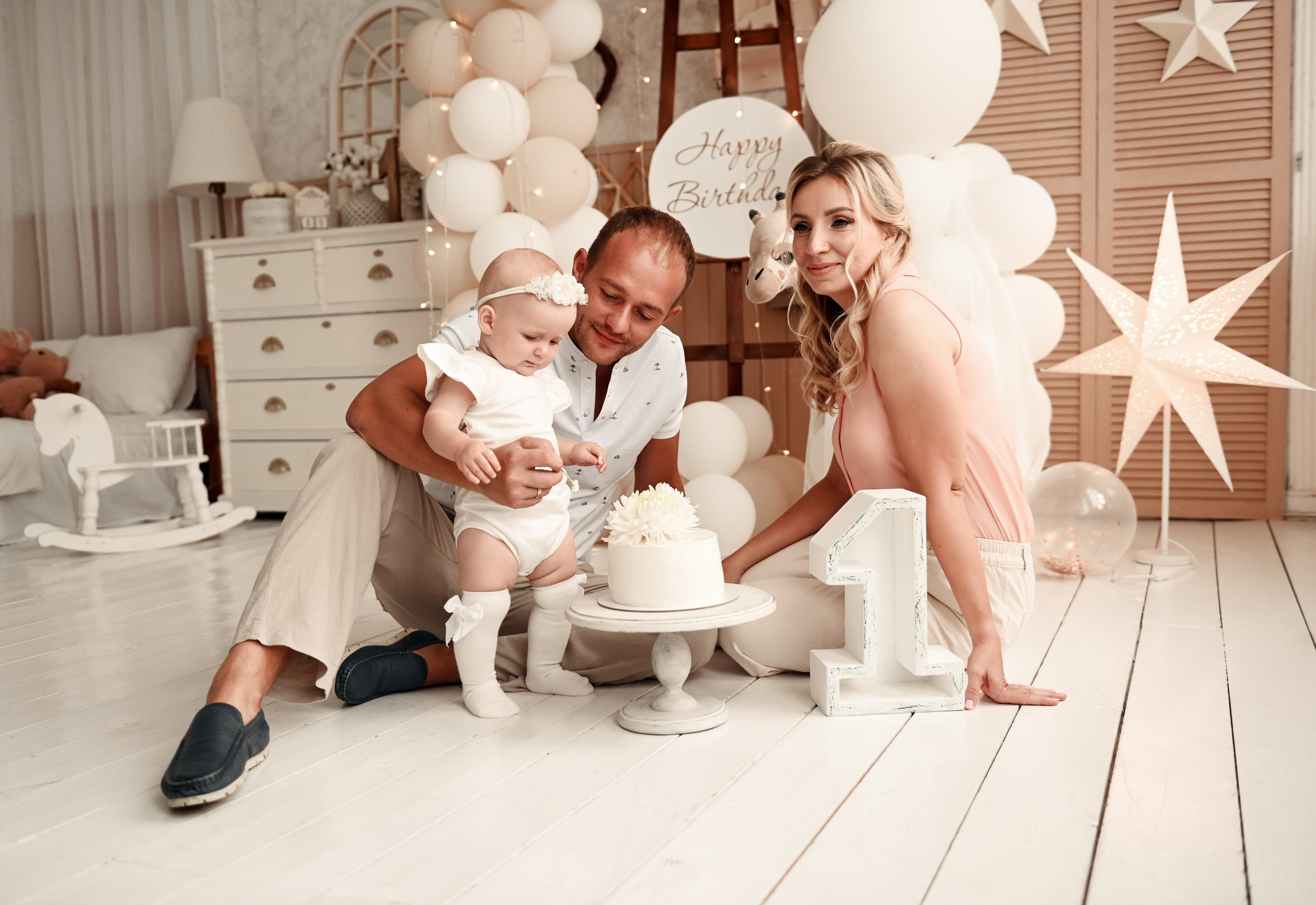 Студийные семейные, детские, индивидуальные фотосессии. Свадебный, семейный, детский, контент фотограф в Омске Максим Ильин