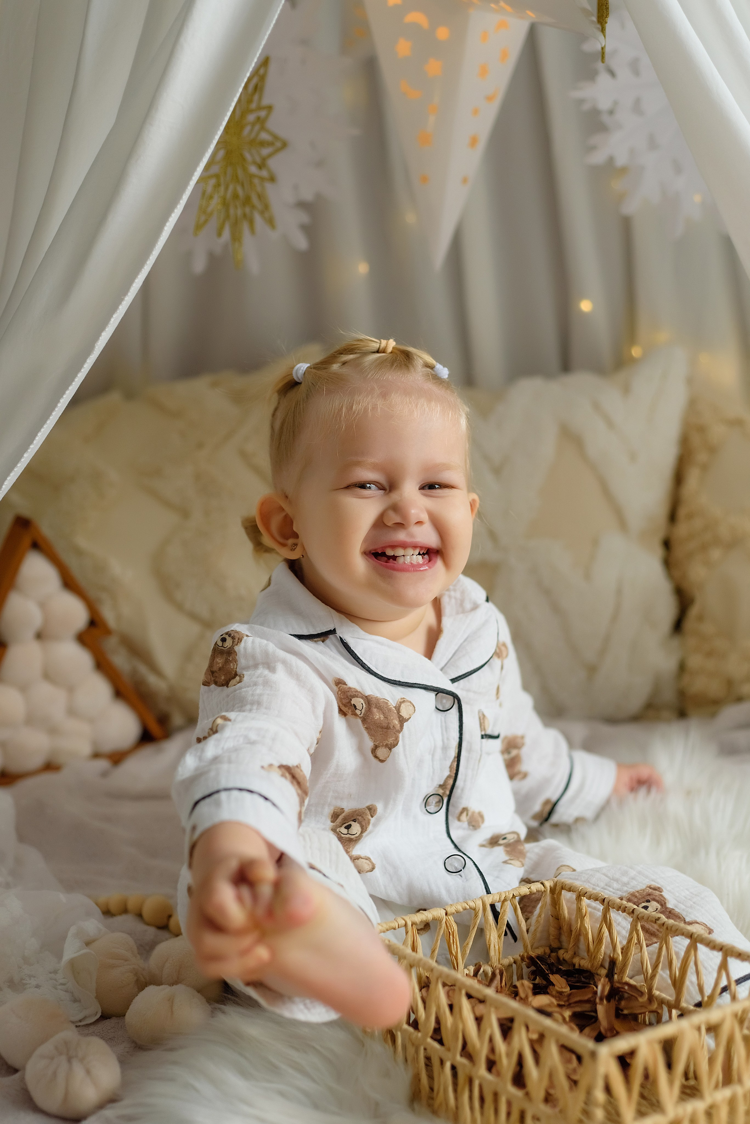 Новогодняя фотосессия «Сказочный шатер» Настя. Детский Фотограф |Фотограф на годик в Брянске Ирина Романова