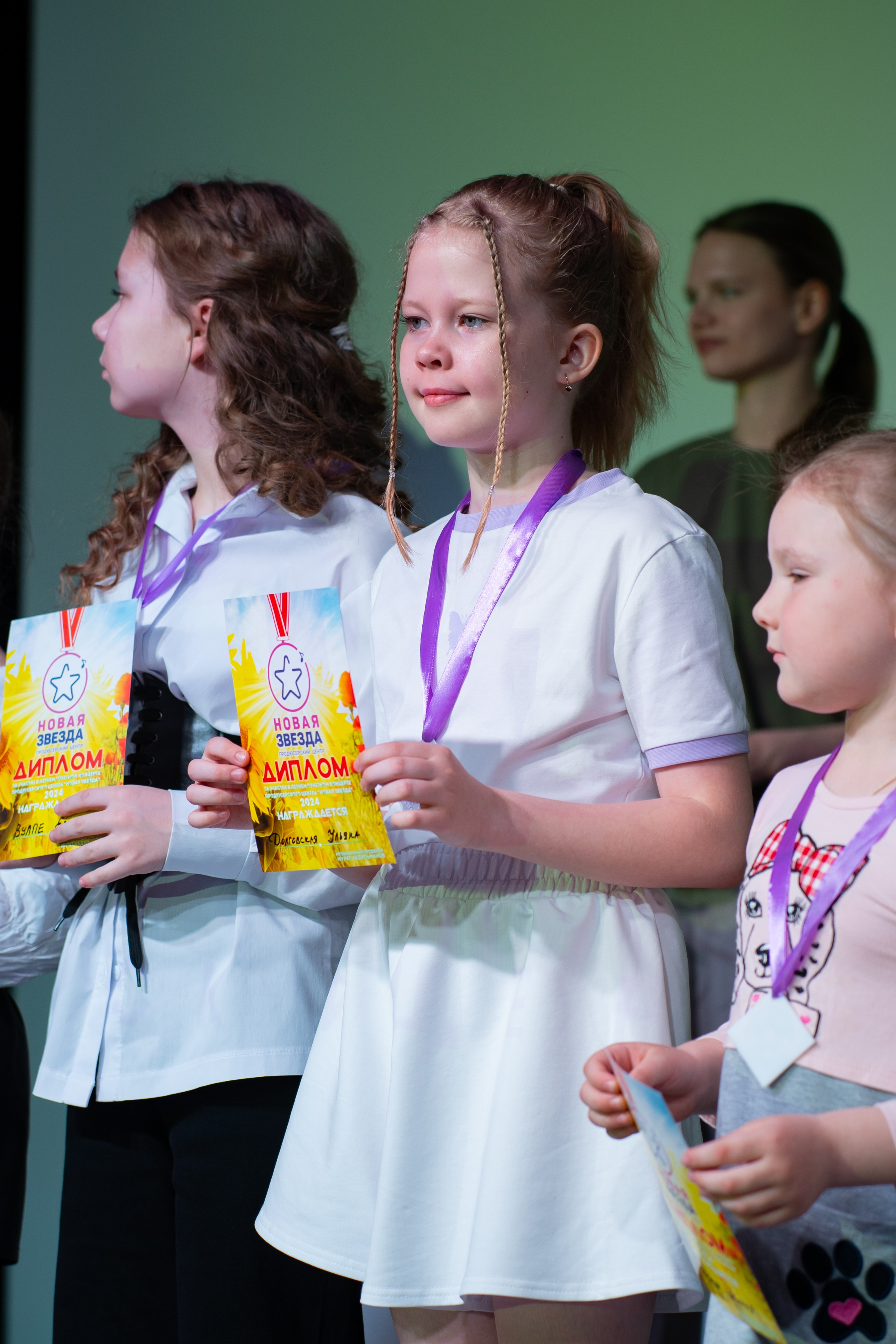 Отчетный концерт продюсерского центра «Новая Звезда». Фото / Видеосъемка в Москве