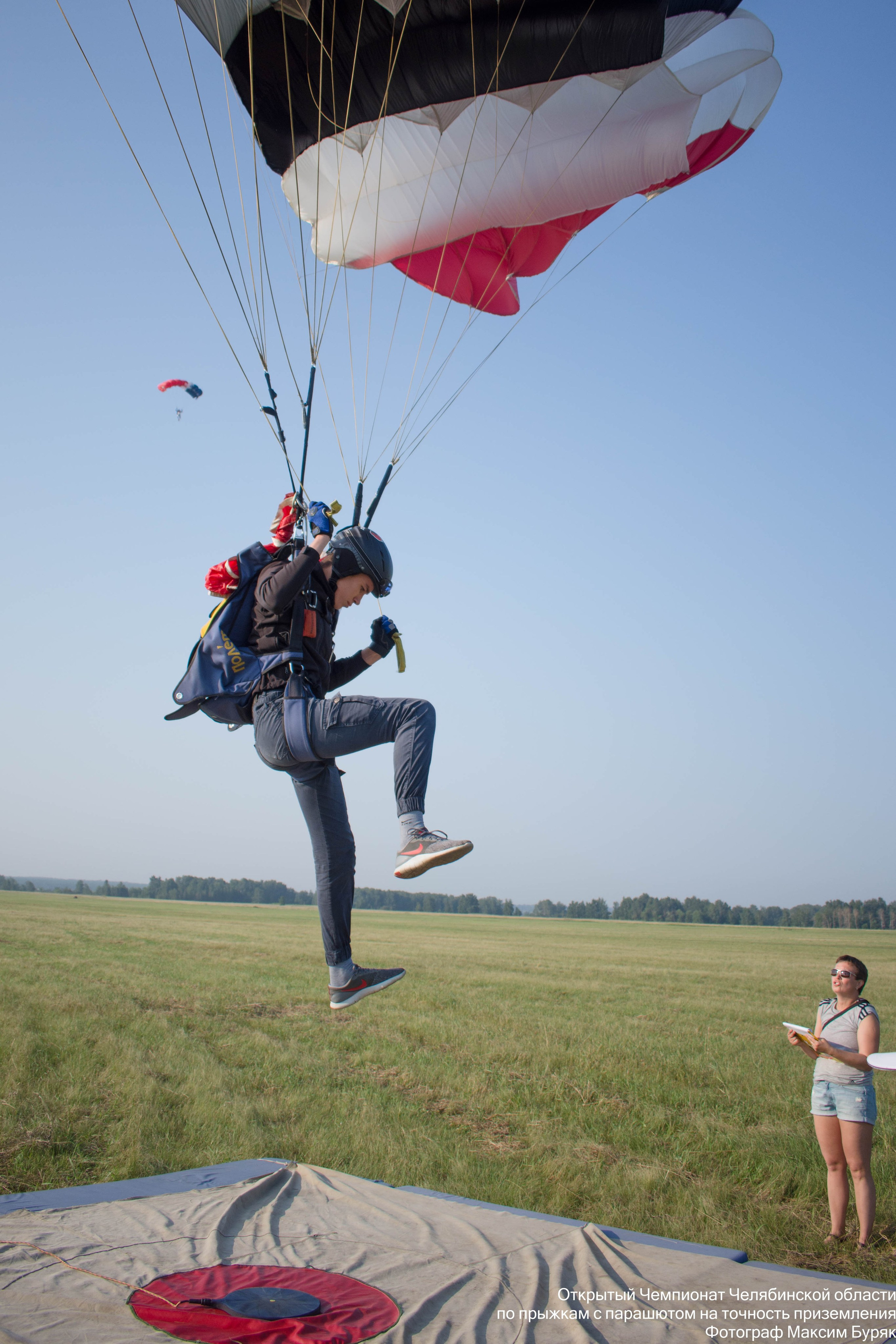 Парашютный спорт. Фотограф Максим Буряк