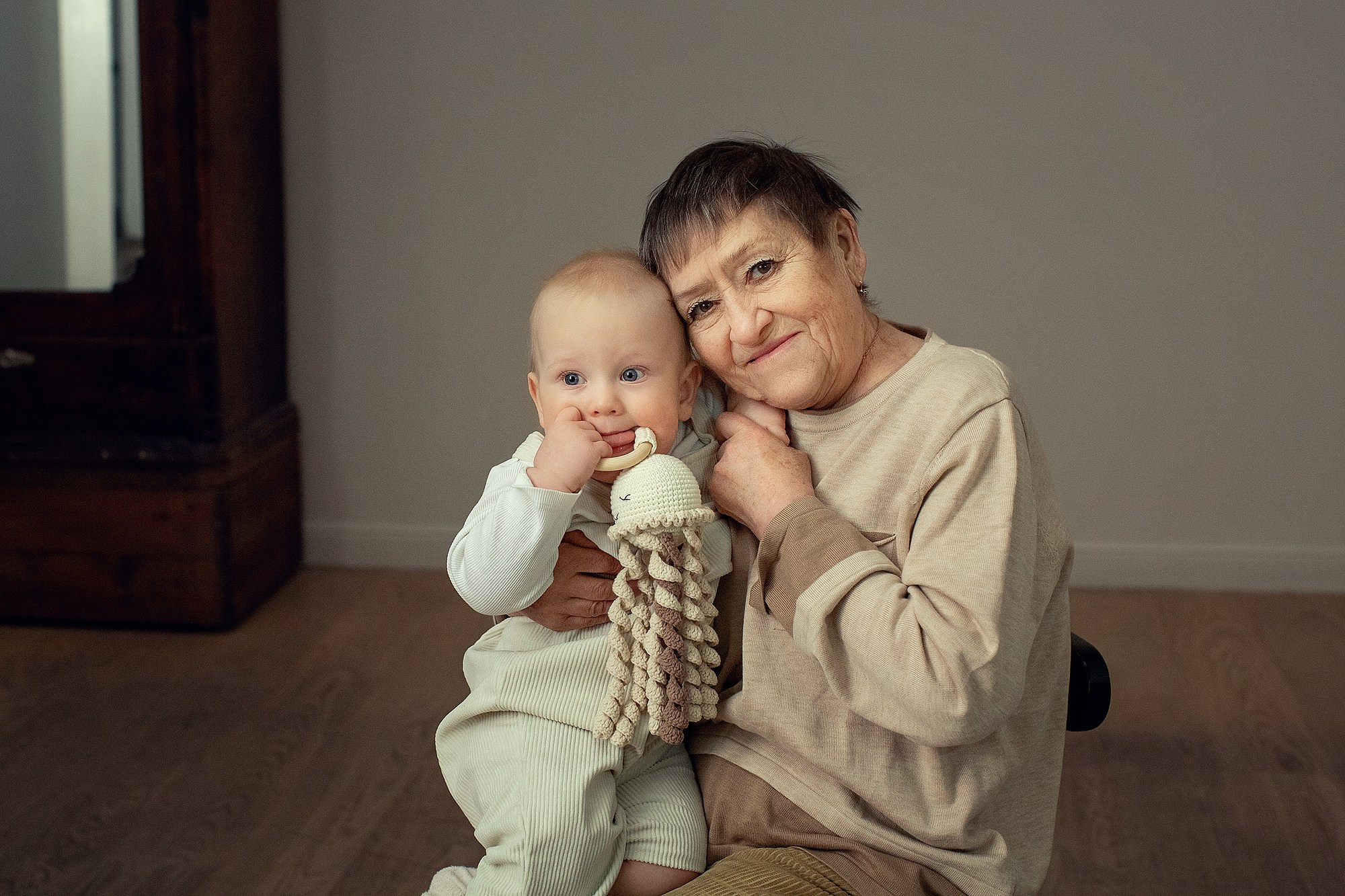 Фотосессия поколений в студии. Tatyana Nadezhdina Family photographer