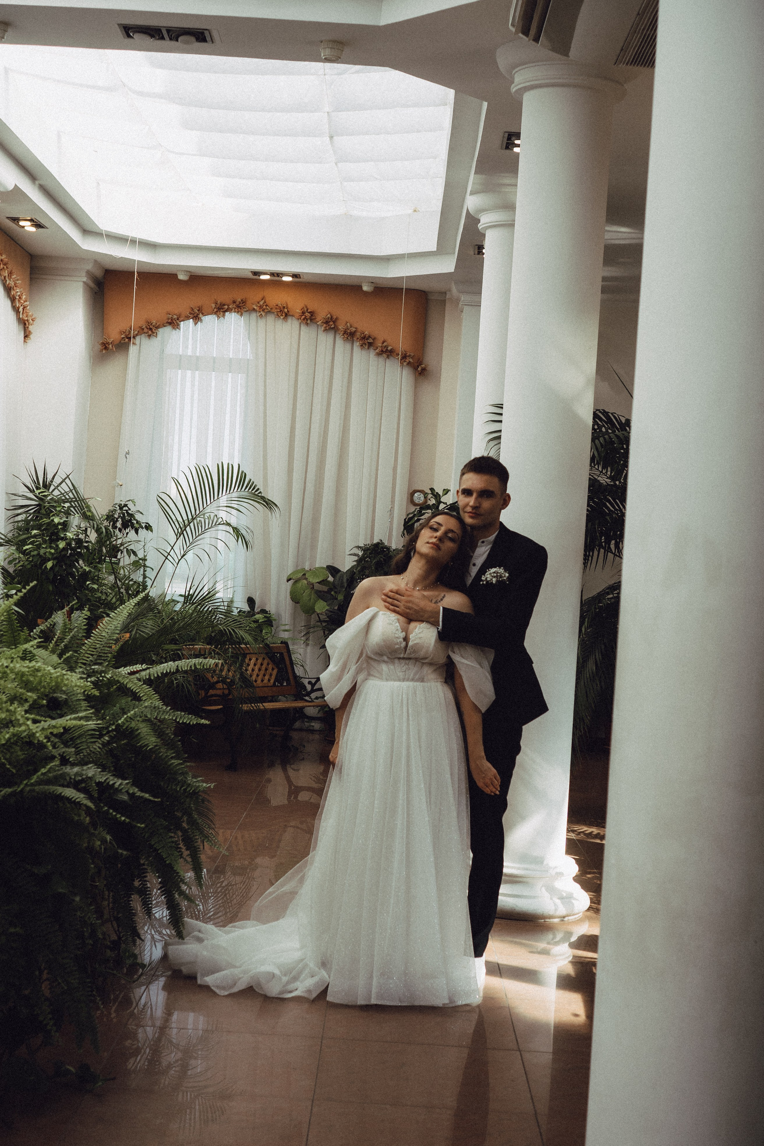 СВАДЕБНАЯ СЬЕМК В ПАРКЕ 300-ЛЕТИЯ. Профессиональный фотограф, Санкт-Петербург — Виктория Богомолова