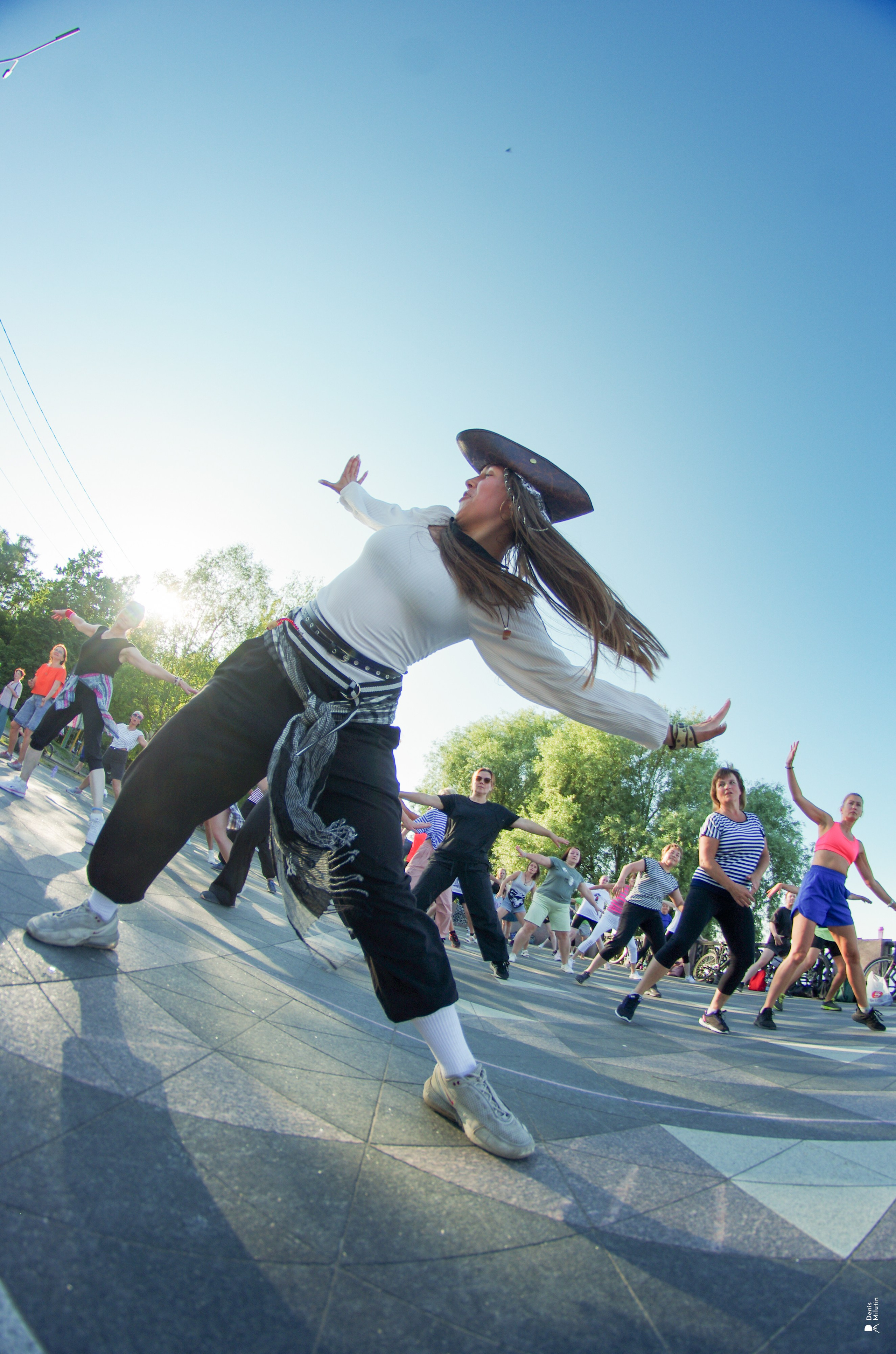 Танцы на озере. Портретный фотограф Денис Милютин