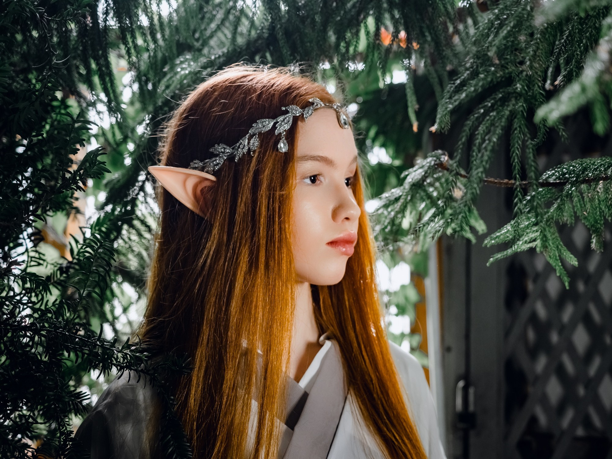 Эльф в ботаническом саду. Фотограф