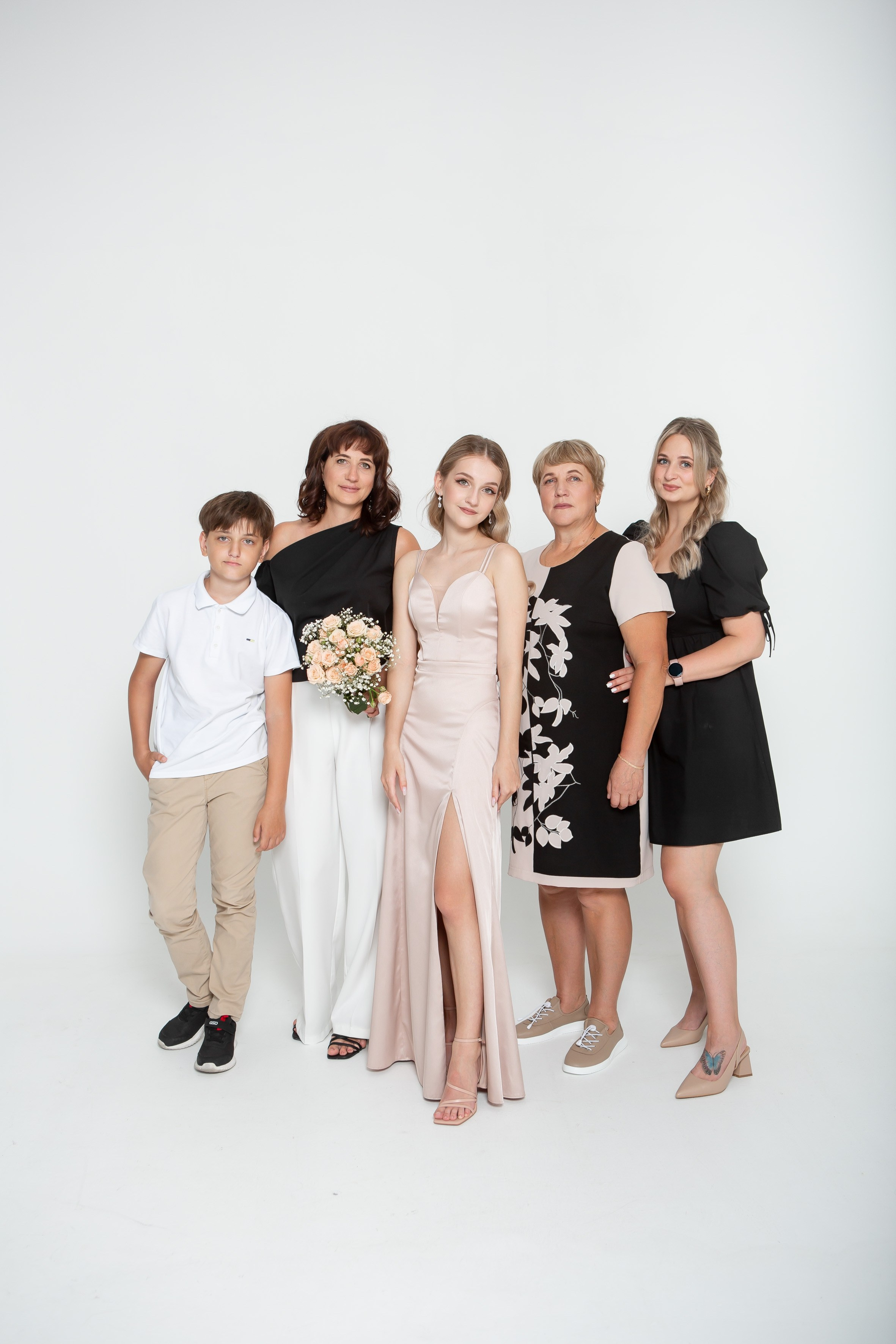 Выпускной девушки. Фотографии её и членов семьи. Свадебный и портретный Фотограф в Липецке Дмитрий Котюков