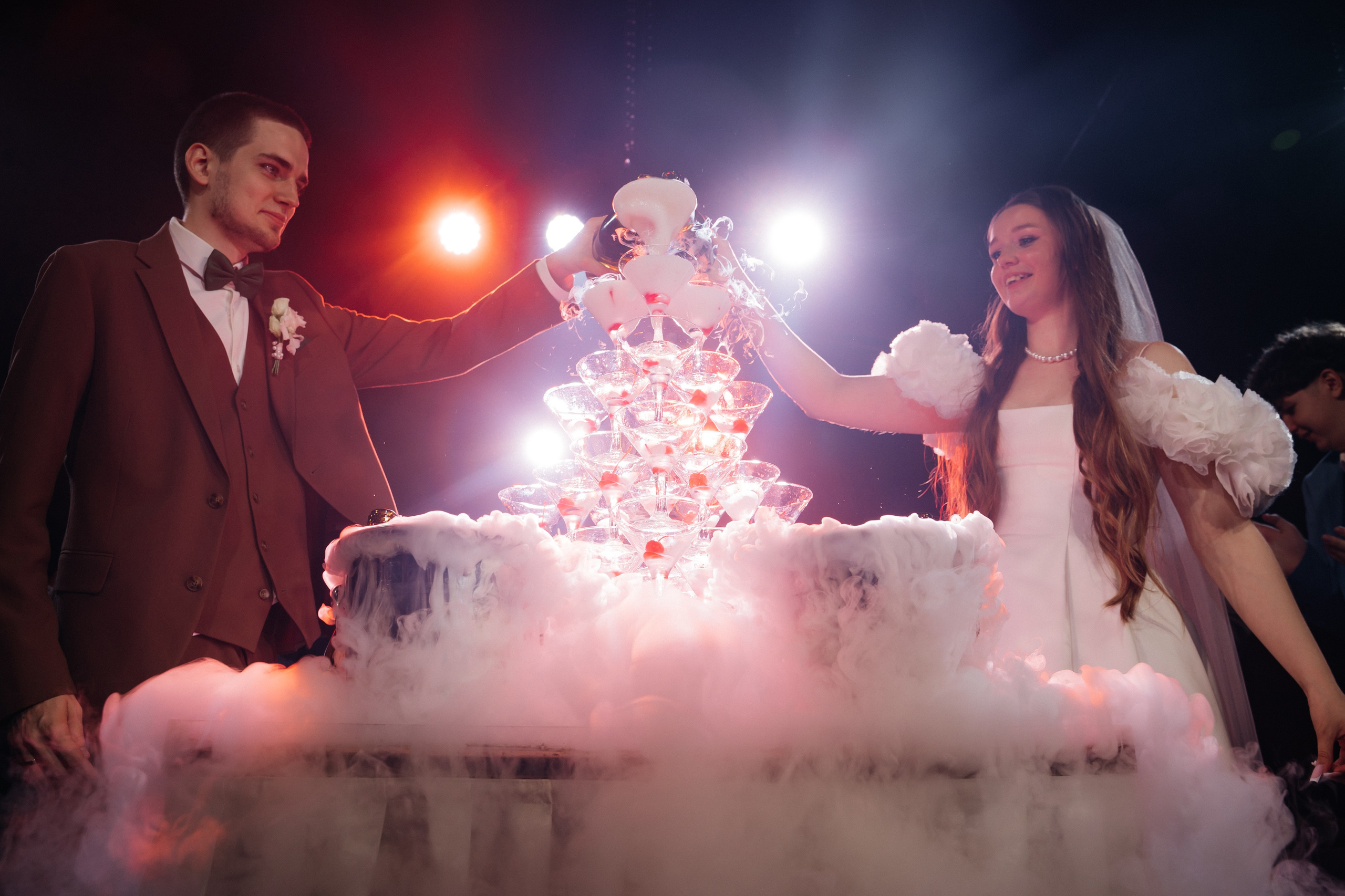 Wedding «Laugh and cry». Свадебные фотограф и видеограф Наталья и Анатолий Новиковы СПб