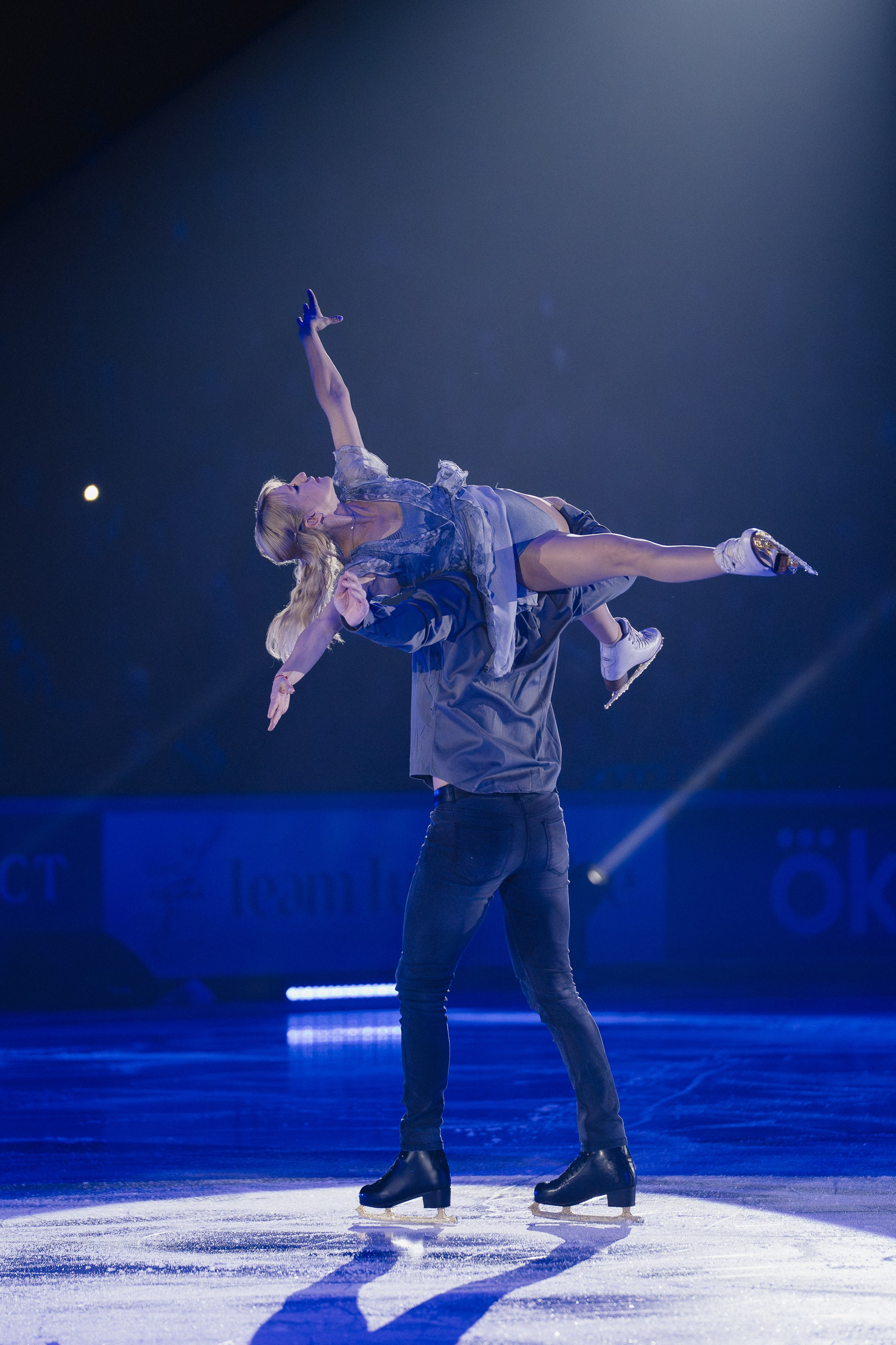 Шоу Этери Тутберидзе в Новосибирске. Воробьева Ксения — Спортивный и танцевальный фотограф Новосибирск