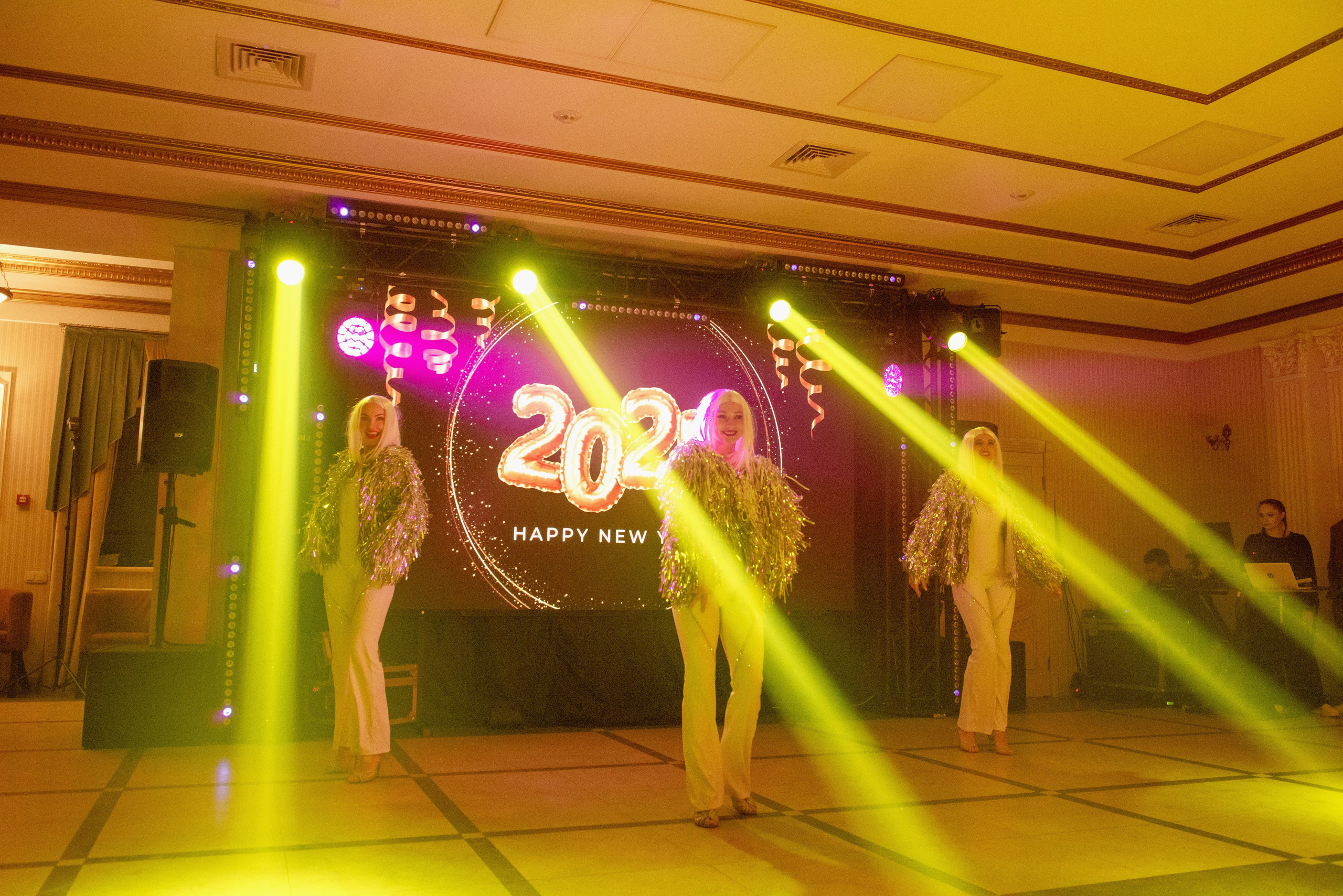 Новый год в ресторане «Розмарин». Семейный фотограф в Новочеркасске Виктория Громова