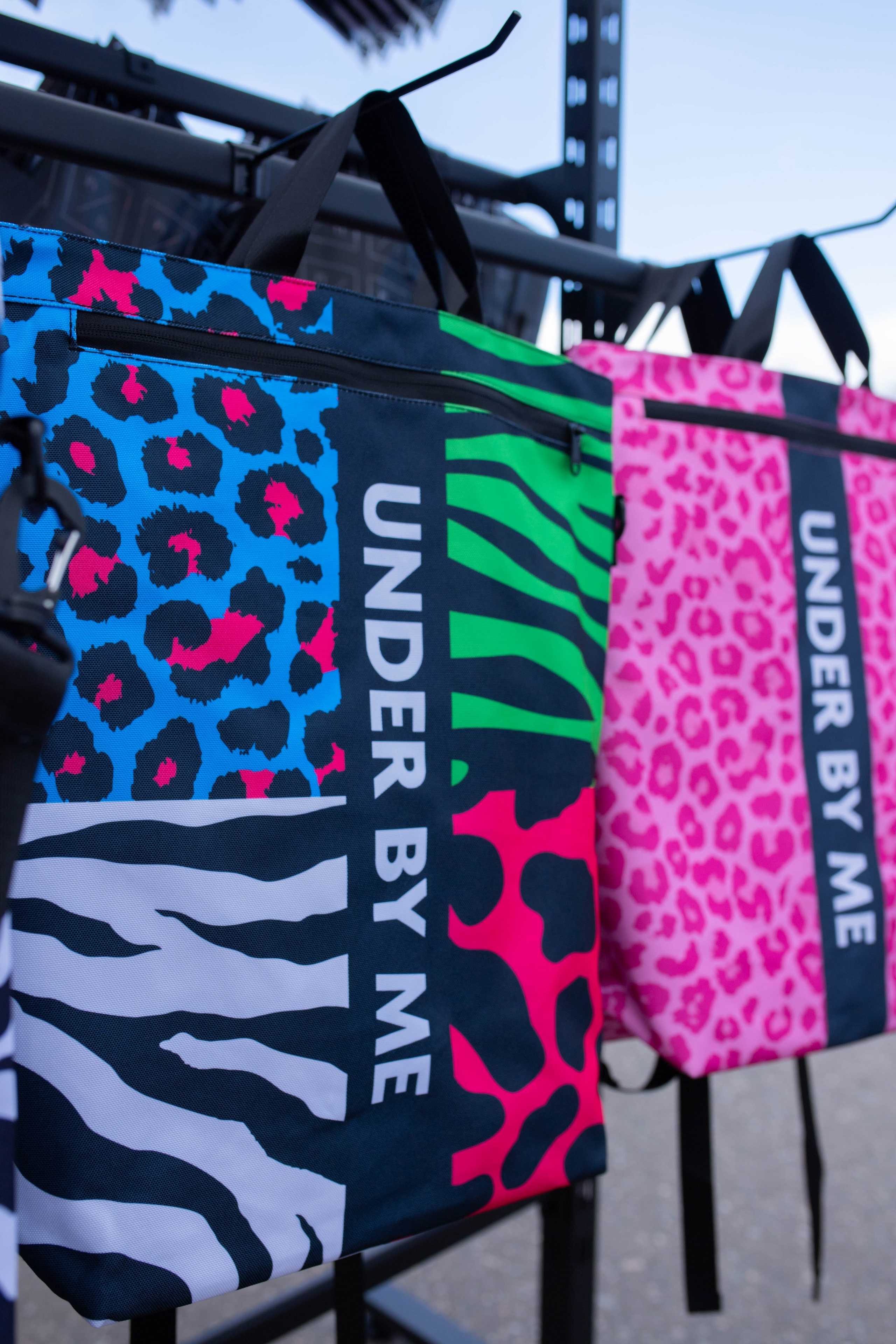 UNDER BY ME Зона экспо Московский полумарафон. Александра Мельниченко/ Бегающий фотограф