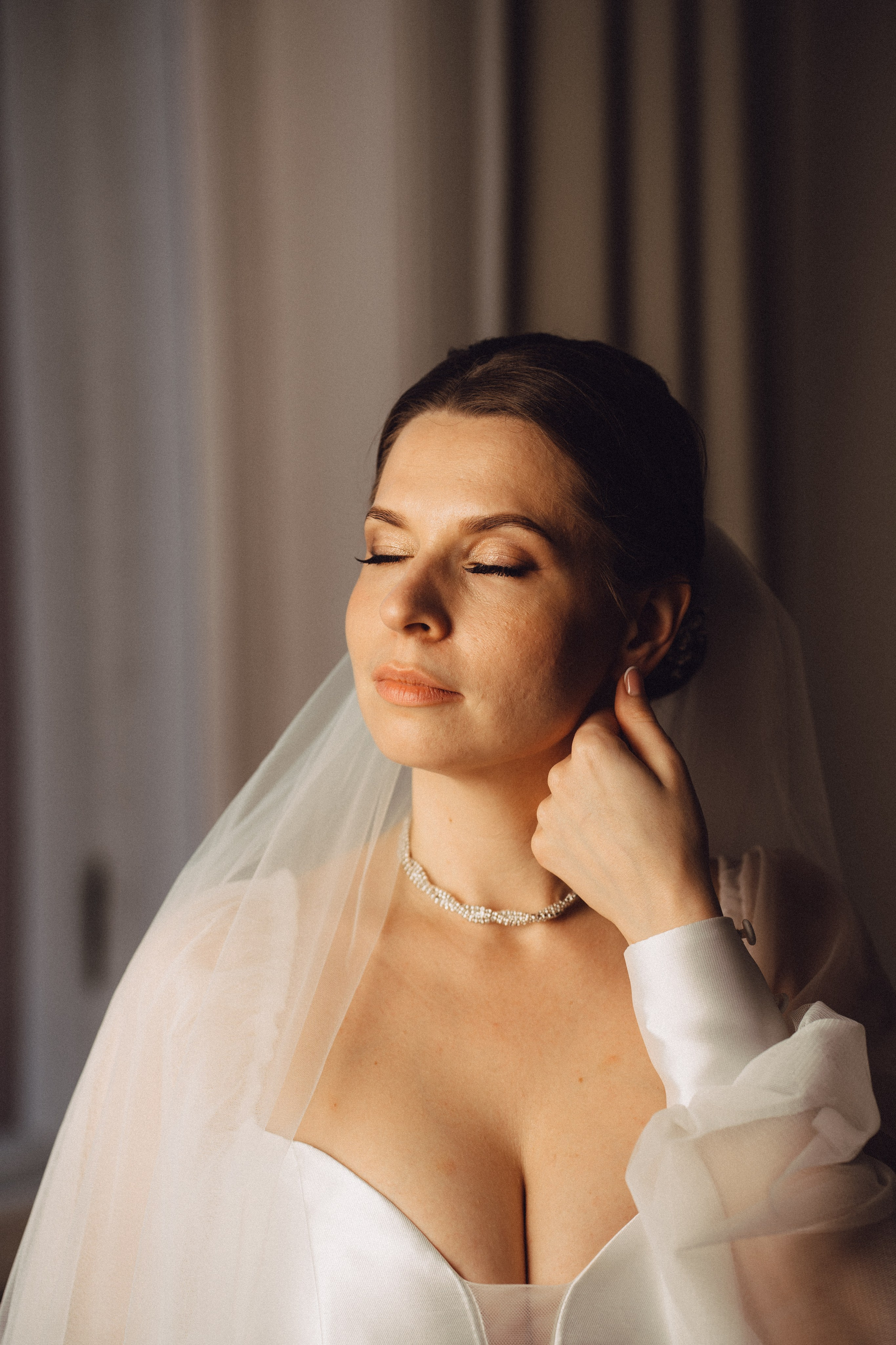 СВАДЕБНАЯ СЬЕМКА ВО ВТОРОМ ДВОРЦЕ (ДЕКАБРЬ) ТАКЖЕ СЬЕМКА В СТУДИИ НА ЧЕРНЫШЕВСКОЙ. Профессиональный фотограф, Санкт-Петербург — Виктория Богомолова