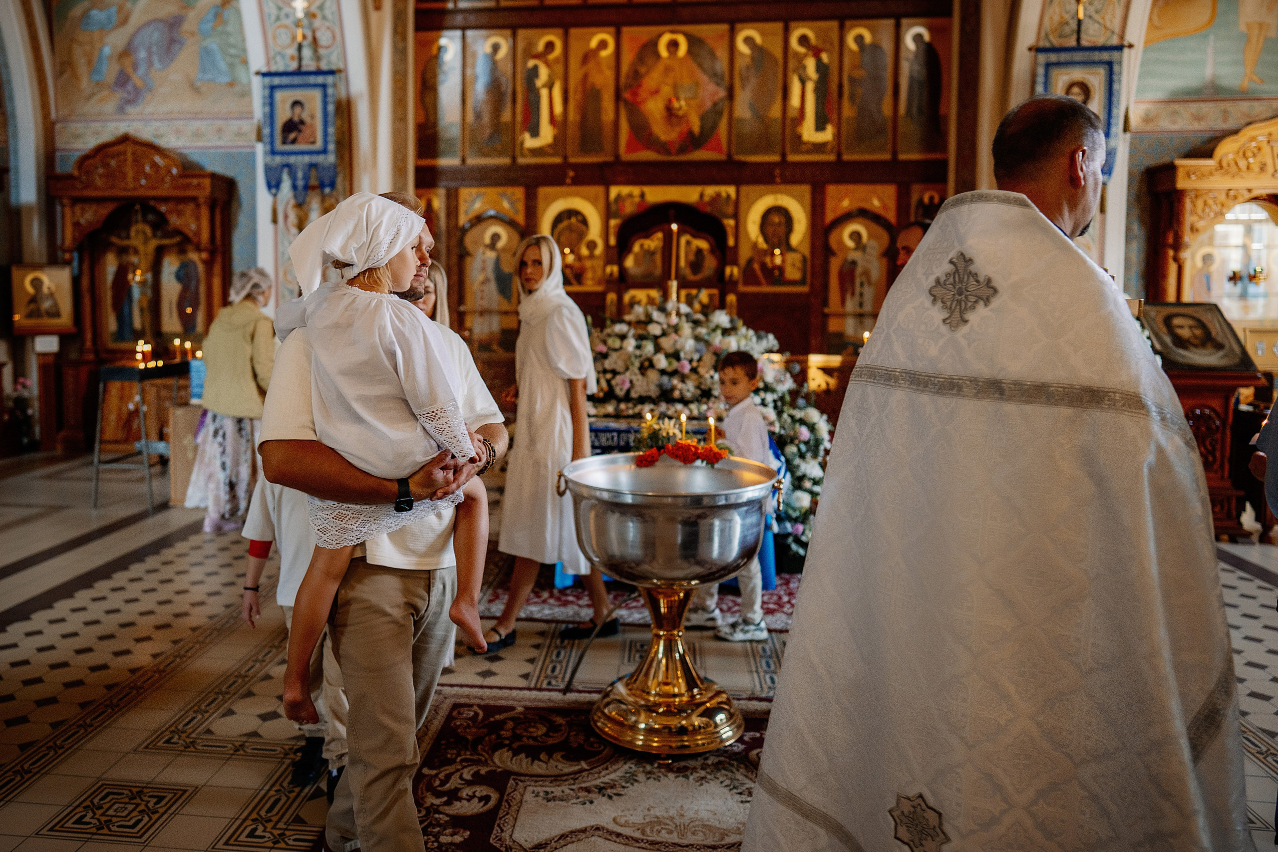 Крещение Евы. Фотограф на Крещение и Венчание в Красноярске Рамазанова Юлия