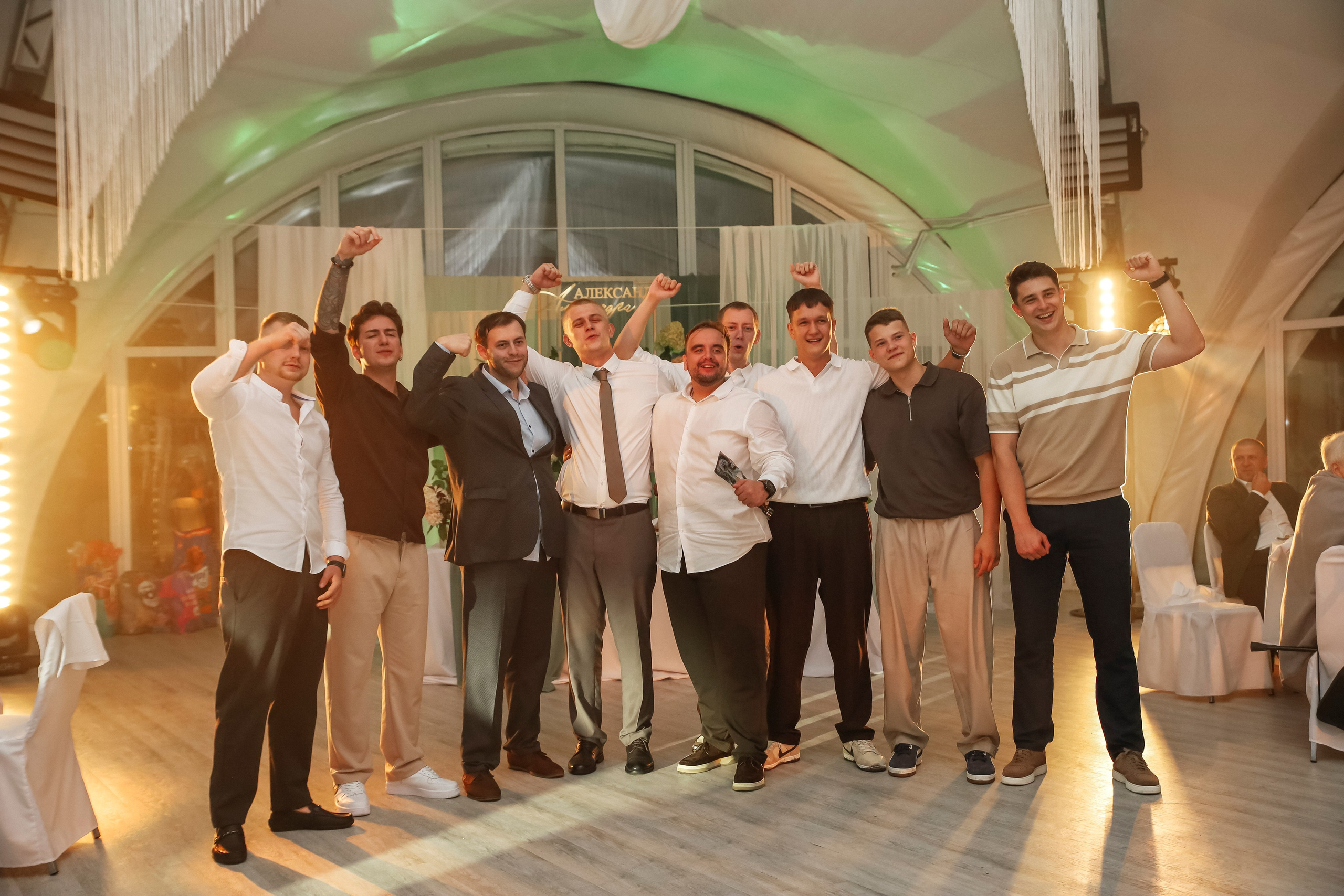 Саша, Саша и дождь. Фотограф в Омске Клименко Михаил