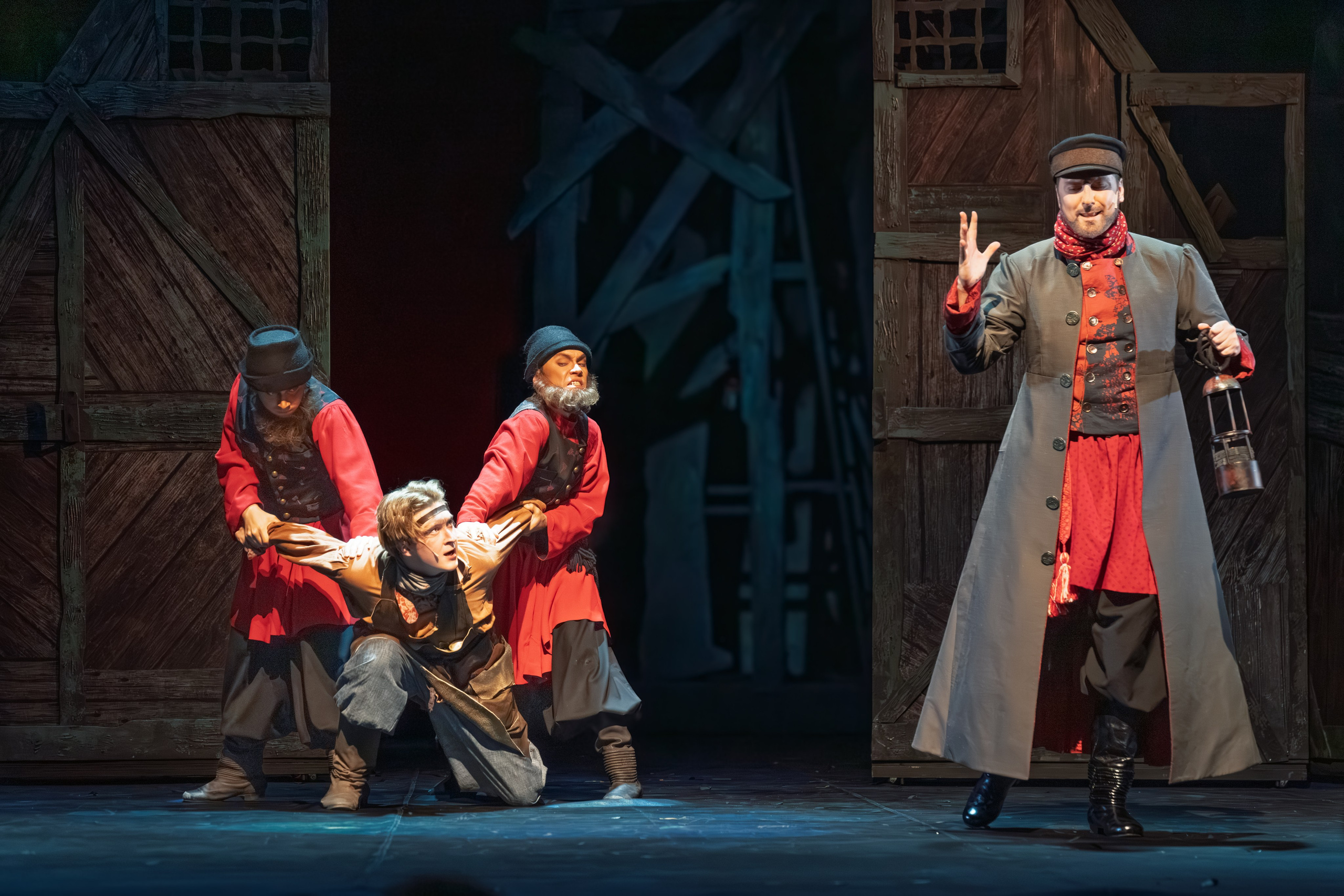 Театр Терезы Дуровой: Малахитовая Шкатулка. Сайт фотографа Сергея Абрамова