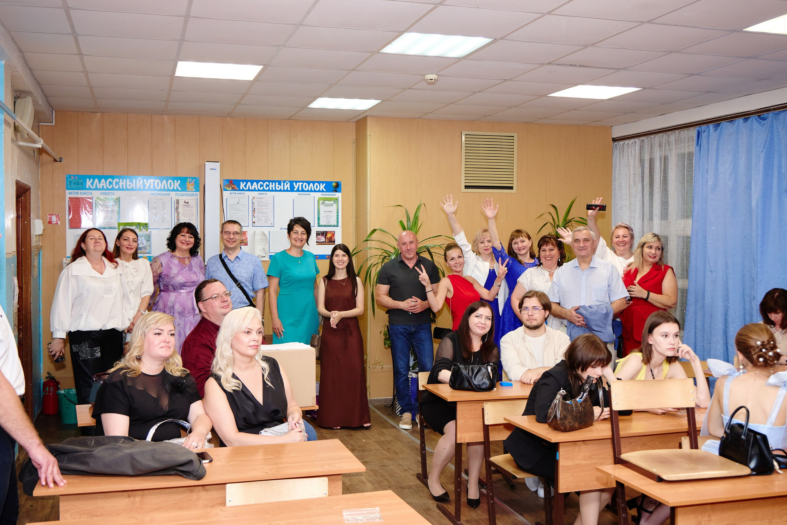 Выпускной 35 Сош. Фотограф Выпускные альбомы Таганрог Сергей Коробченко