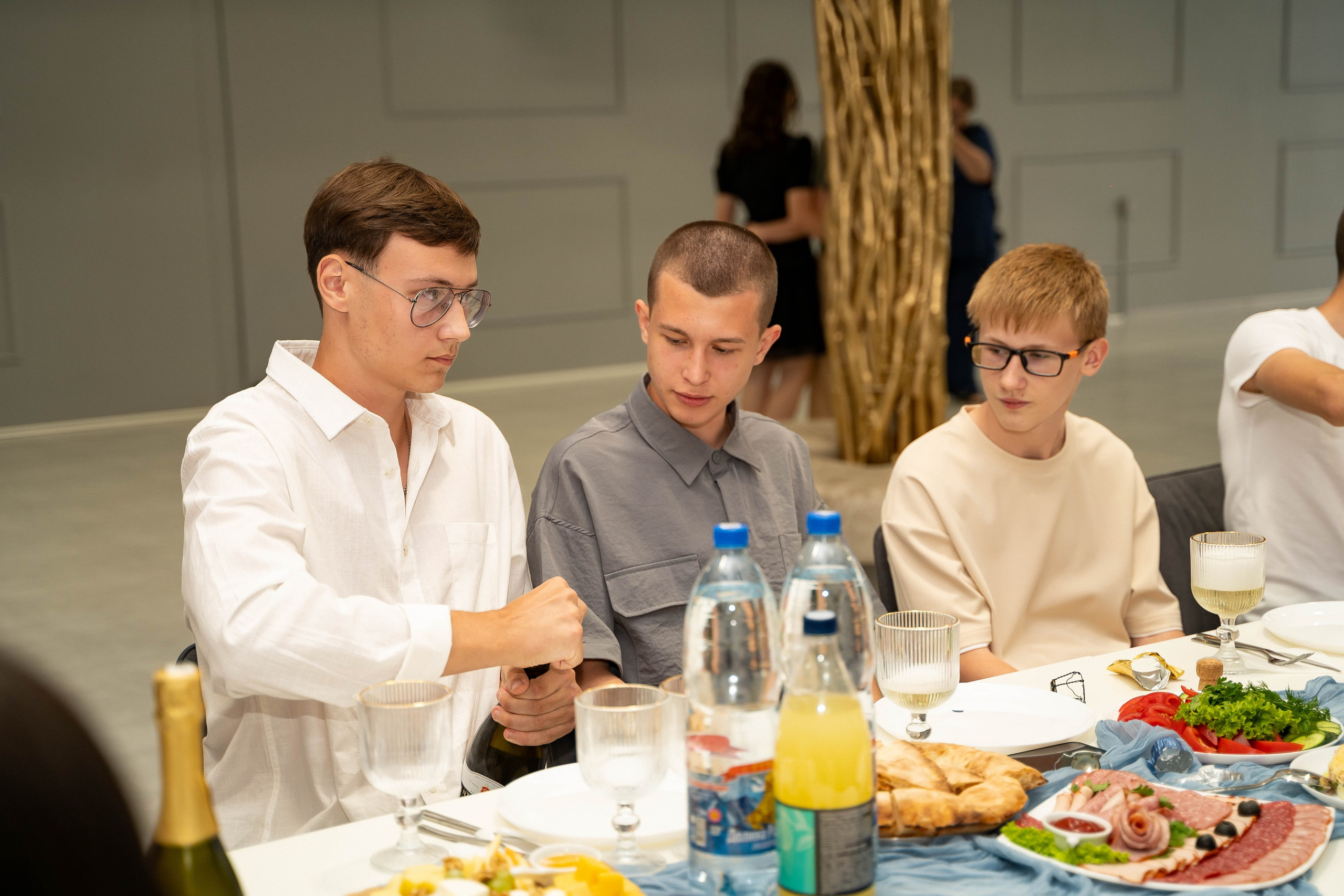 Школа 9 выпуск 2025. Выпускные альбомы в Краснодарском крае