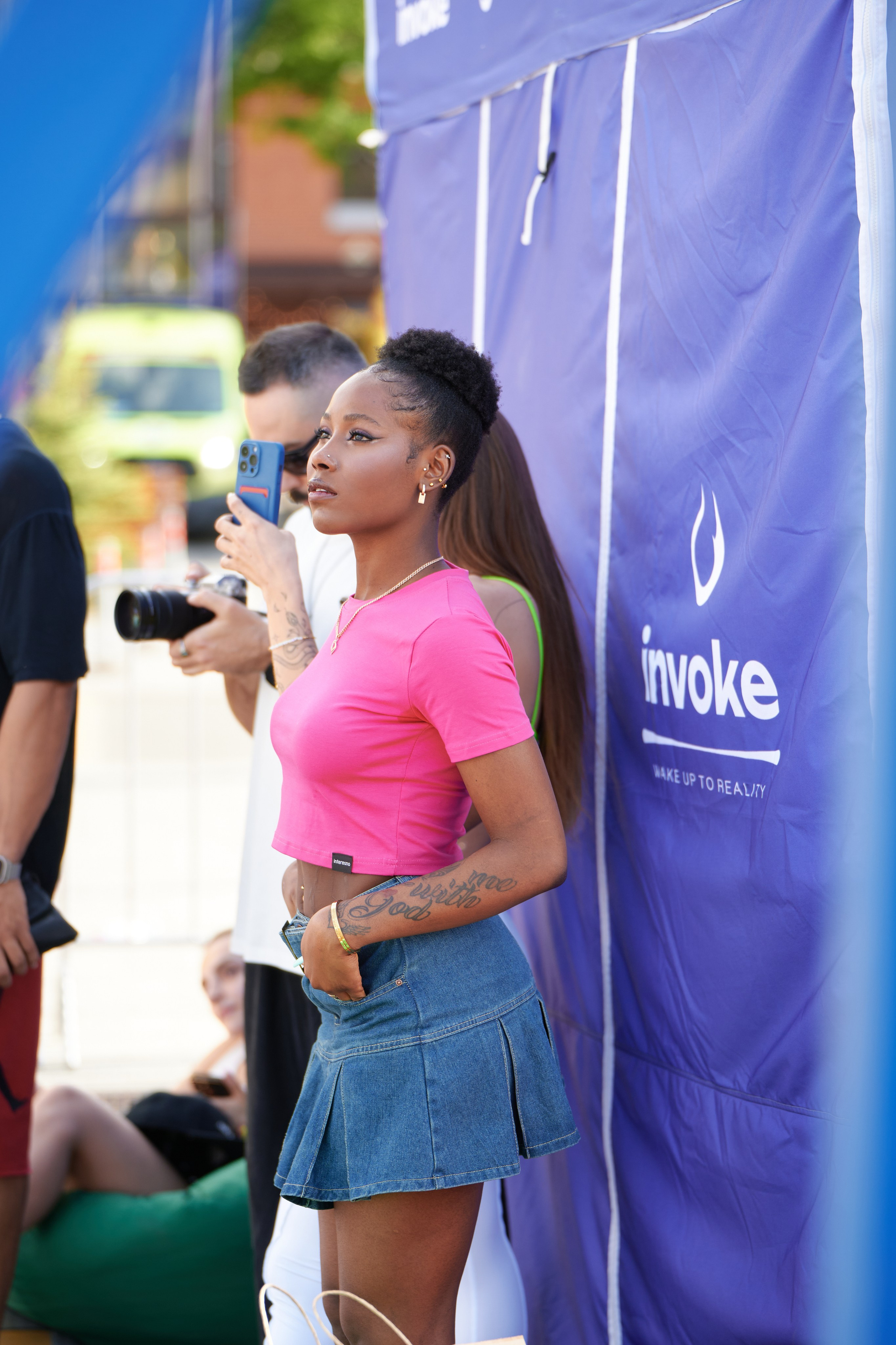 Invoke — Легенды улиц. Фотограф в Москве — Новиков Владислав