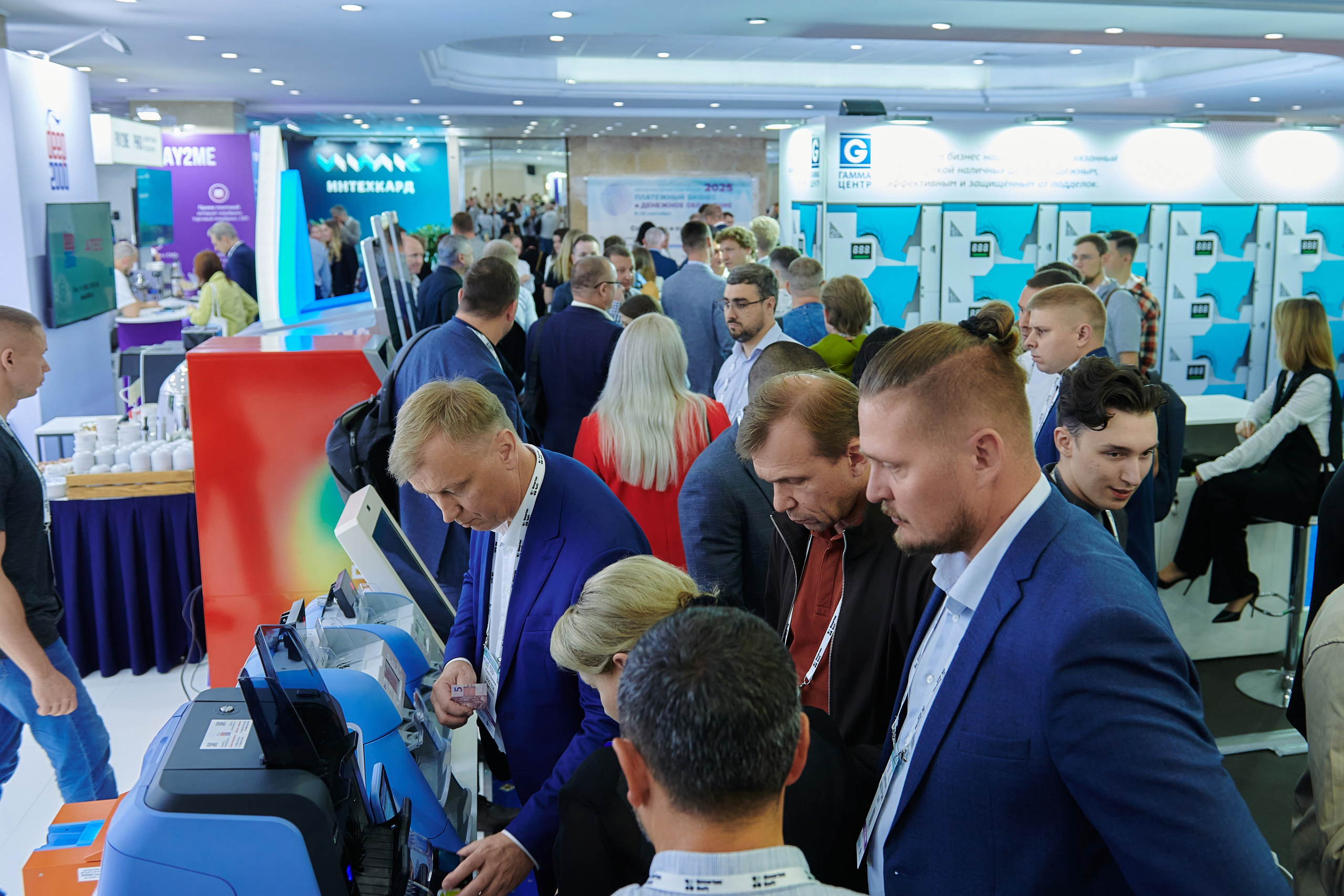 Выставки. Solofilms