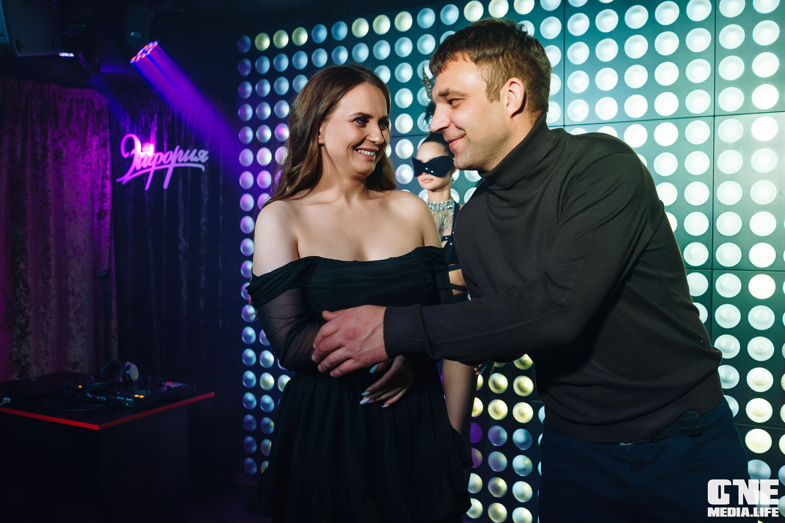 Фоторепортаж из караоке-клуба Эйфория. One Media Life: фоторепортажи, фотоотчеты с мероприятий и заведений