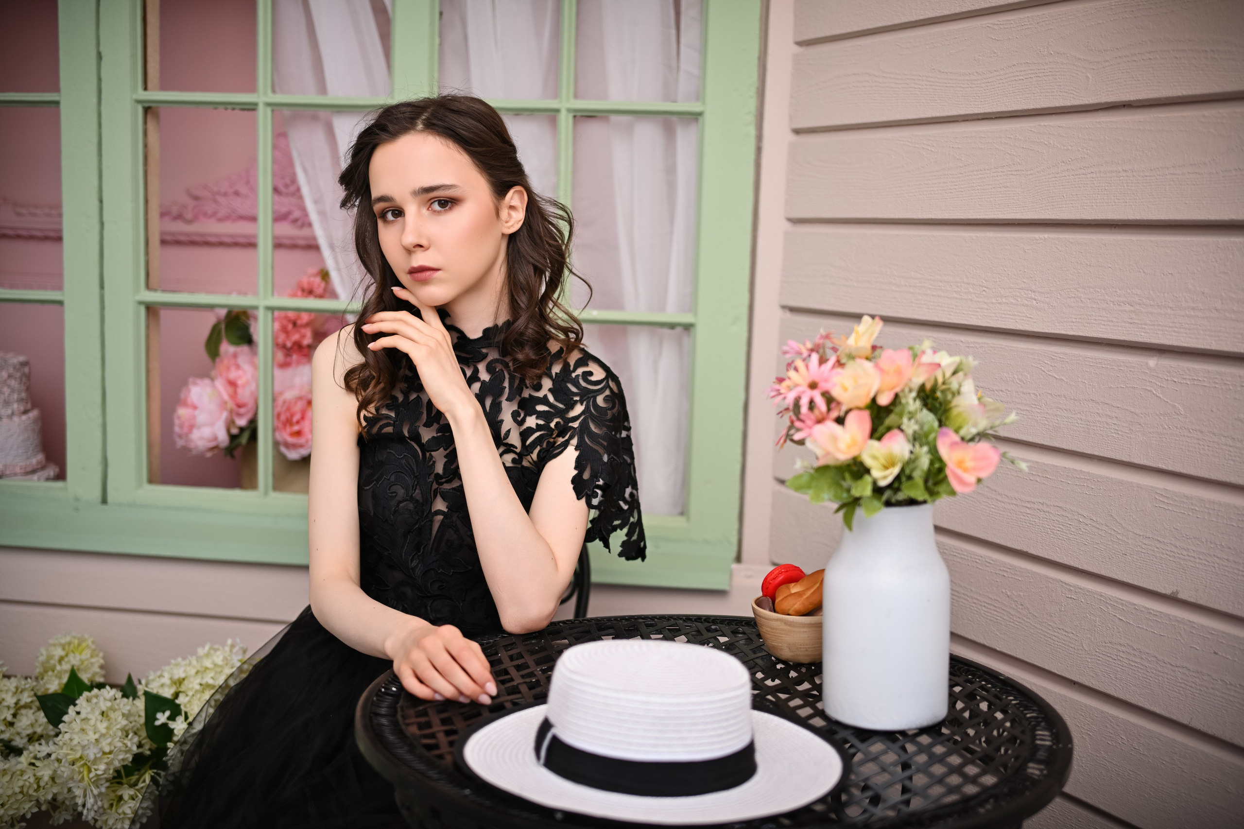 Портреты в студии. Фотограф Максим Мицун. Портрет, свадьба, репортаж, каталог