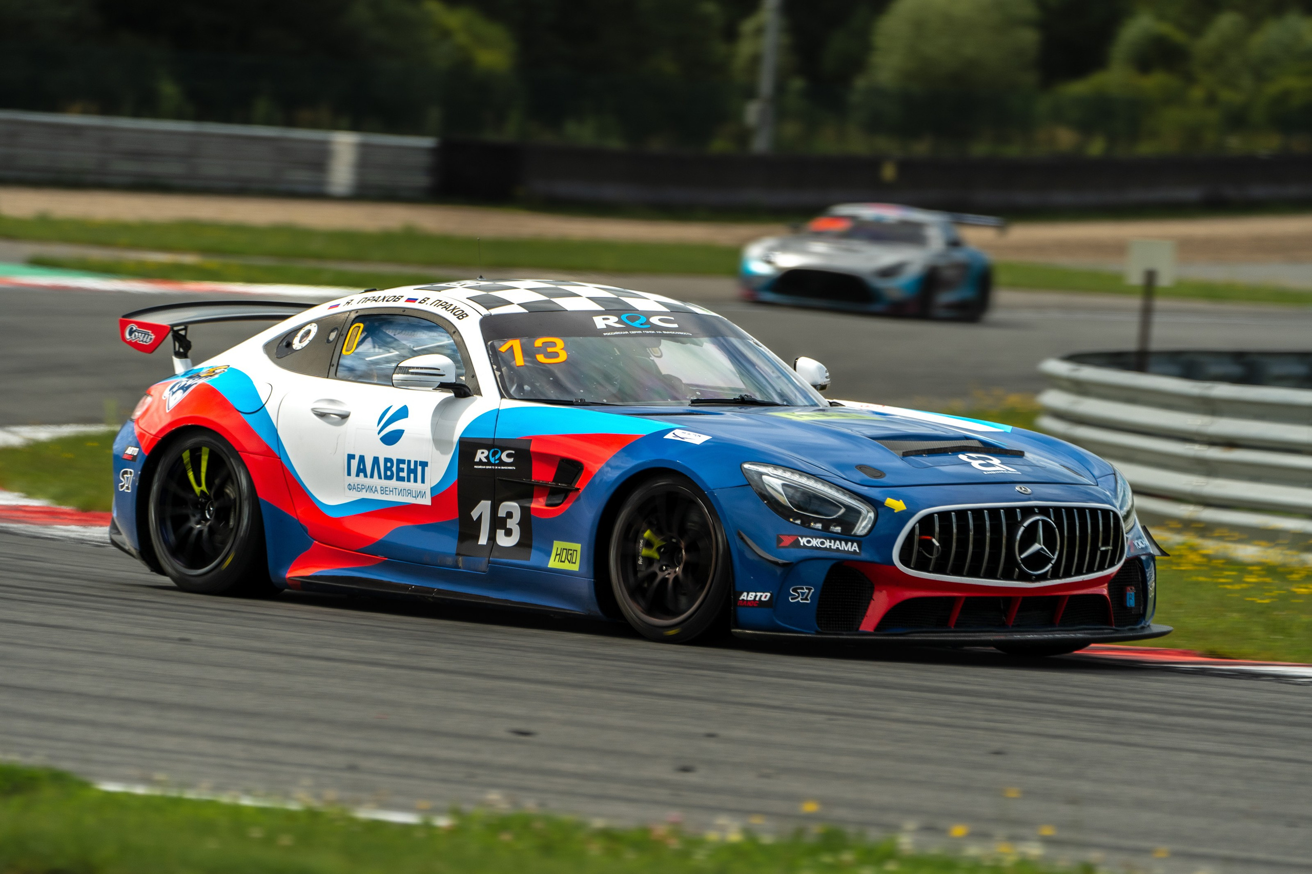 Фото четвертого этапа Российской серии гонок на выносливость. Фотограф Николай Прокофьев модельные тесты в Москве