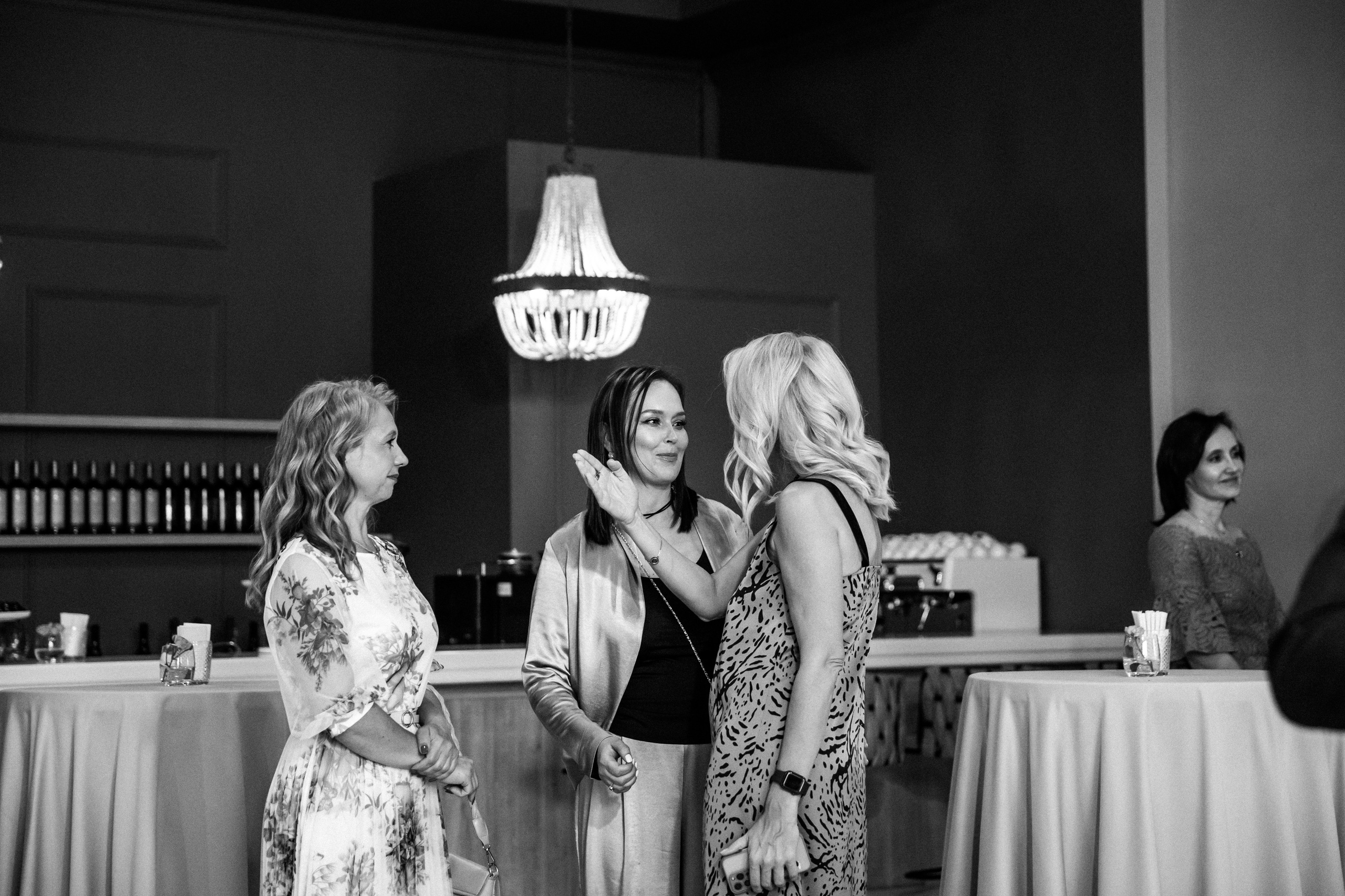 2023-06-23 Выпускной МБОУ СОШ № 10. Фотограф в Красноярске