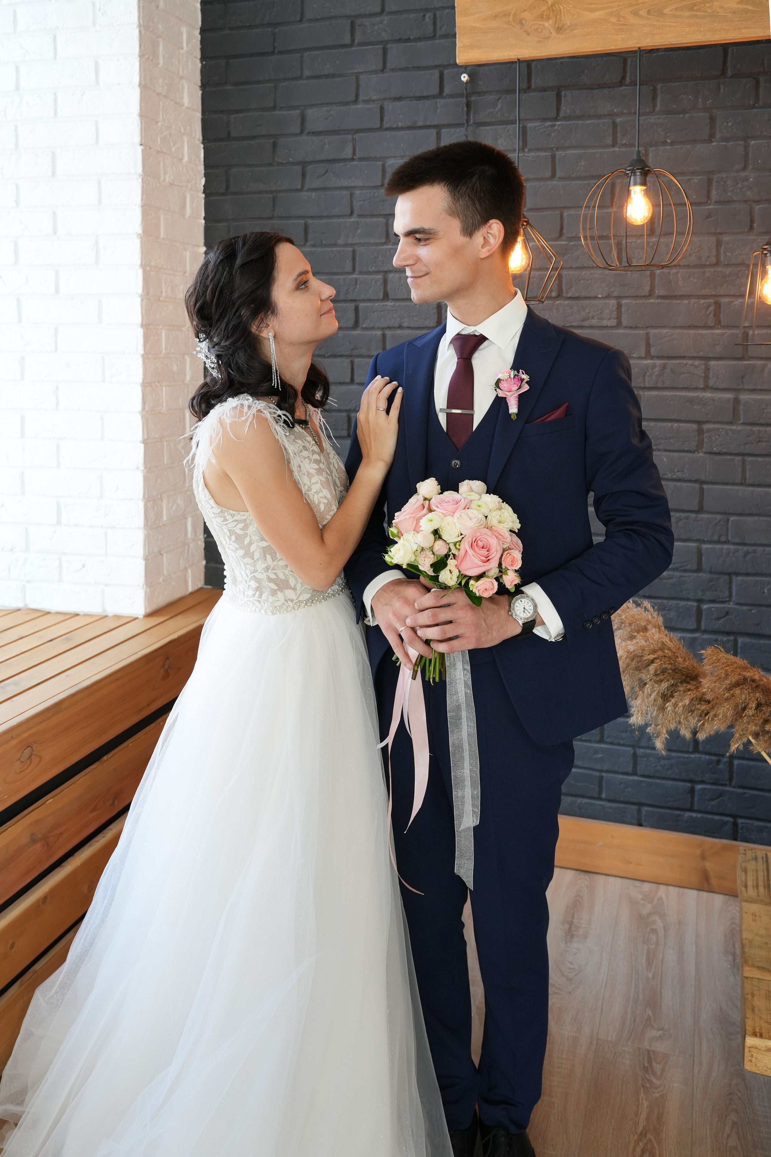 Свадебная фотосессия в интерьерной студии. Семейный фотограф Владимир Просвиркин. г. Самара