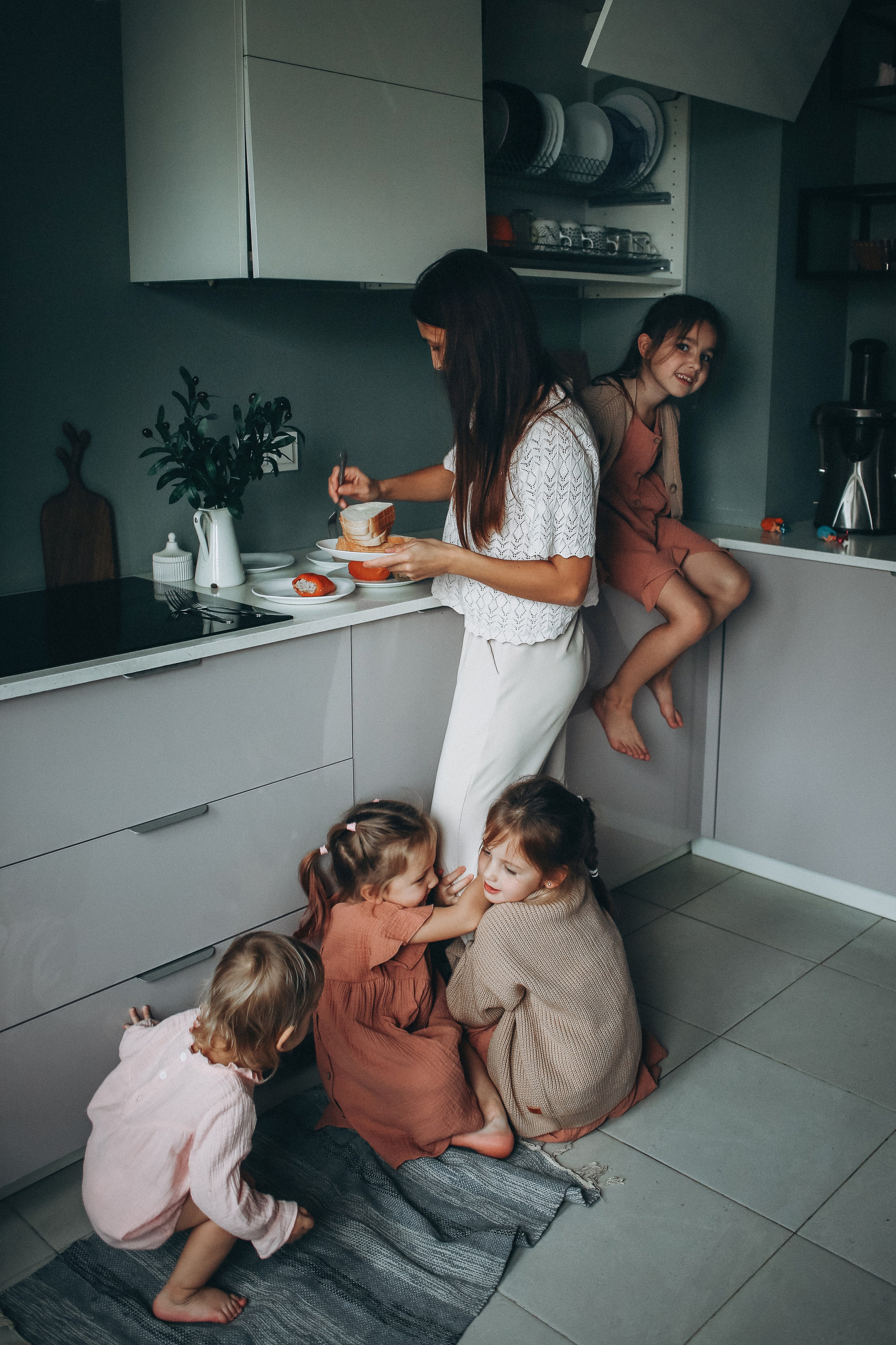 Светлана с дочками. Семейный фотограф в Москве Марина Петра