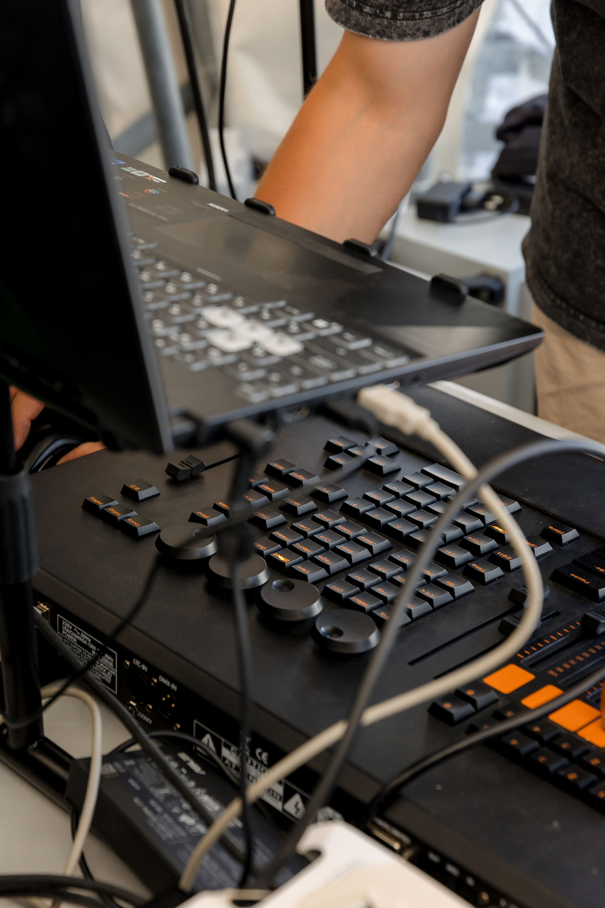 ВЫПУСКНОЙ White Place — Гимназия 52. Свадебный и семейный фотограф Динар Гильмутдинов