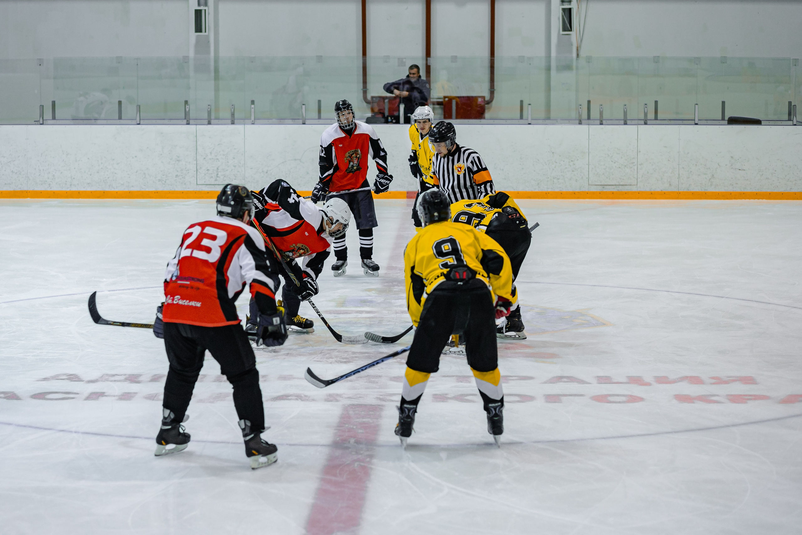 Ночная Хоккейная Лига. Фотограф Неверова Катерина