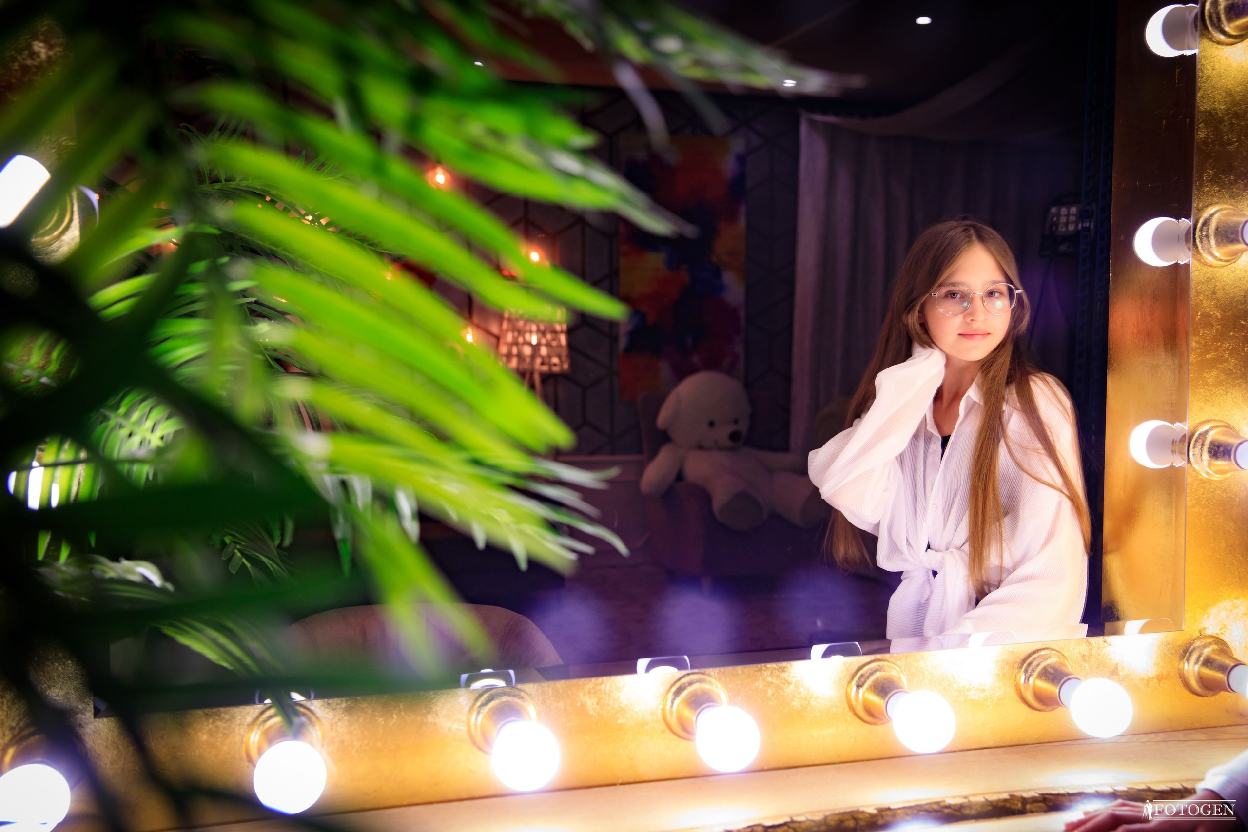 Фотосессия Девочек до 14 лет в Интерьере — Fotogen. Интерьерная фотостудия FOTOGEN г. Краснодар