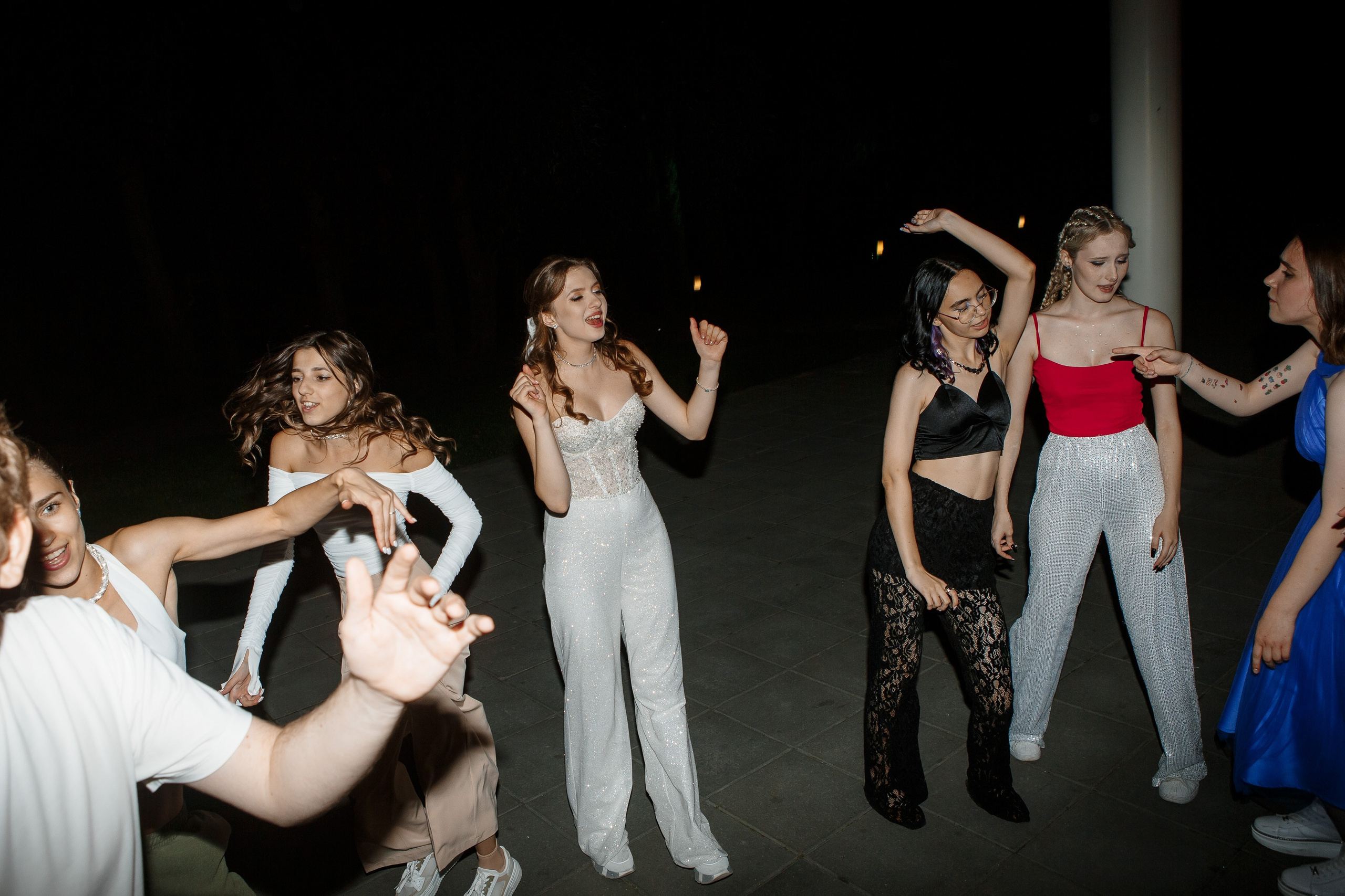 Выпускной Гимназия 12 2024 OpenHouse. Свадебный и портретный Фотограф в Липецке Дмитрий Котюков