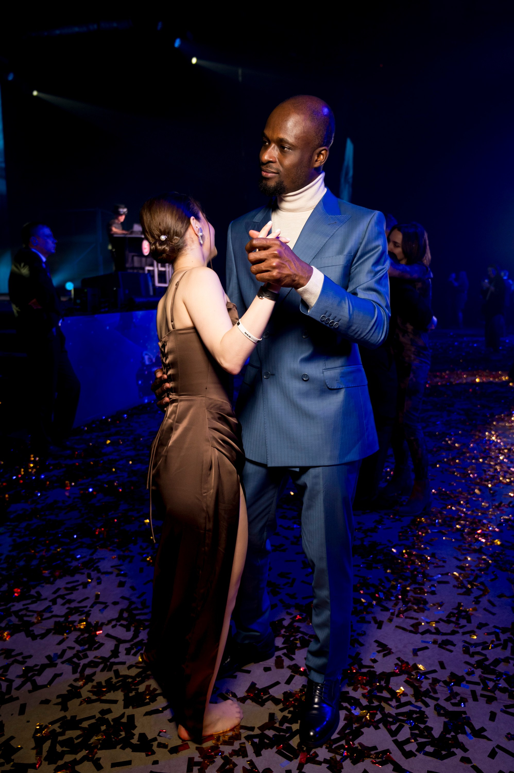 Новогодний корпоратив «Пятерочка». Репортажный фотограф и видеограф Слава Думчев. Тимбилдинги, отчетники, корпоративы