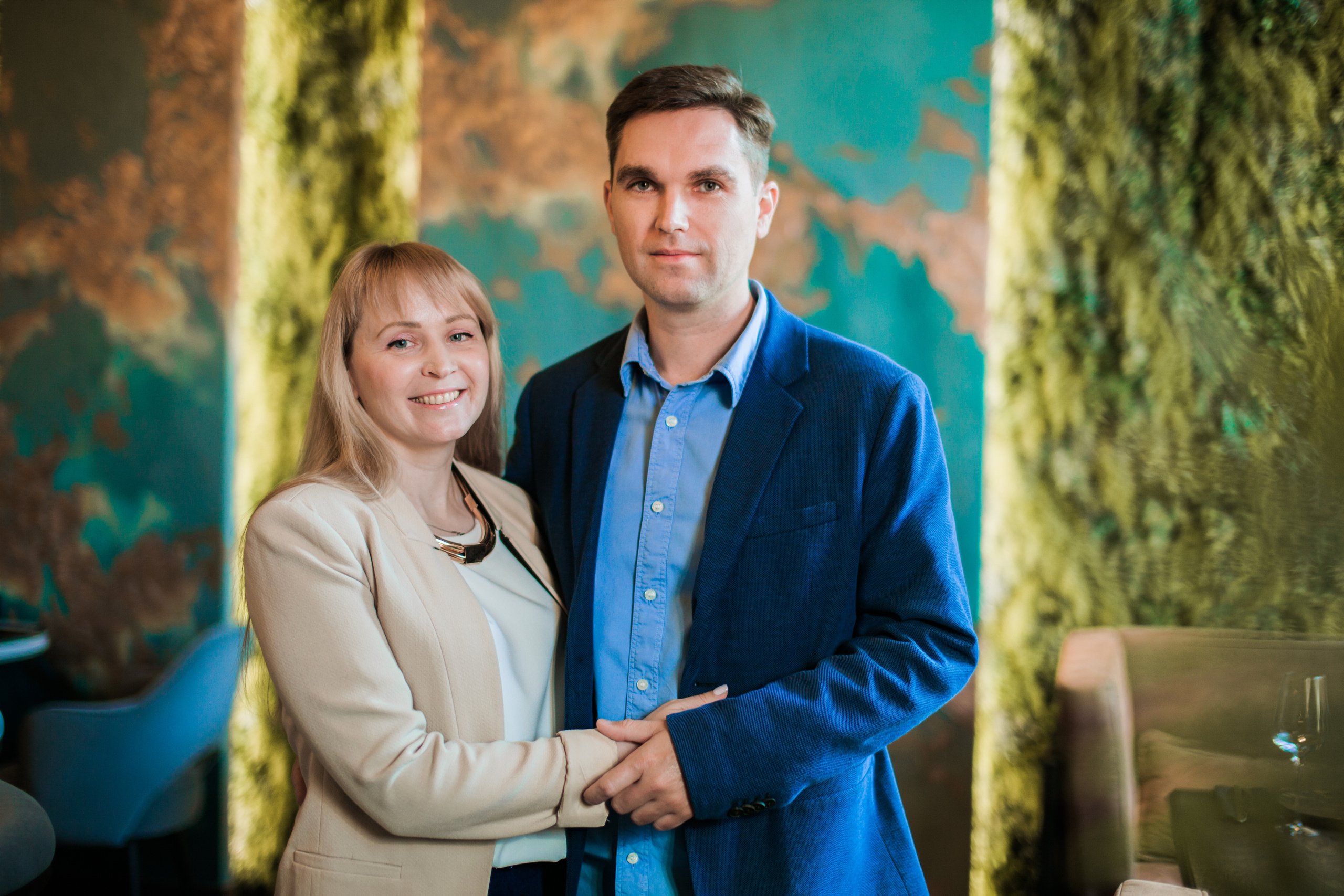 Друзья. День Рождение в Ресторане. Фотограф на крещение и венчание в Нижнем Новгороде.Свадебный Фотограф