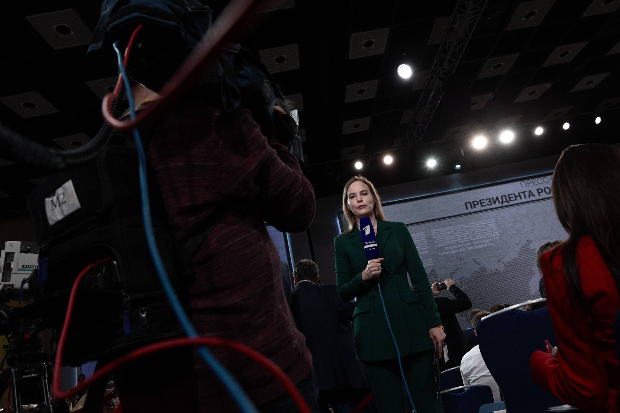 Труд. Денис Паунин — Фотографии