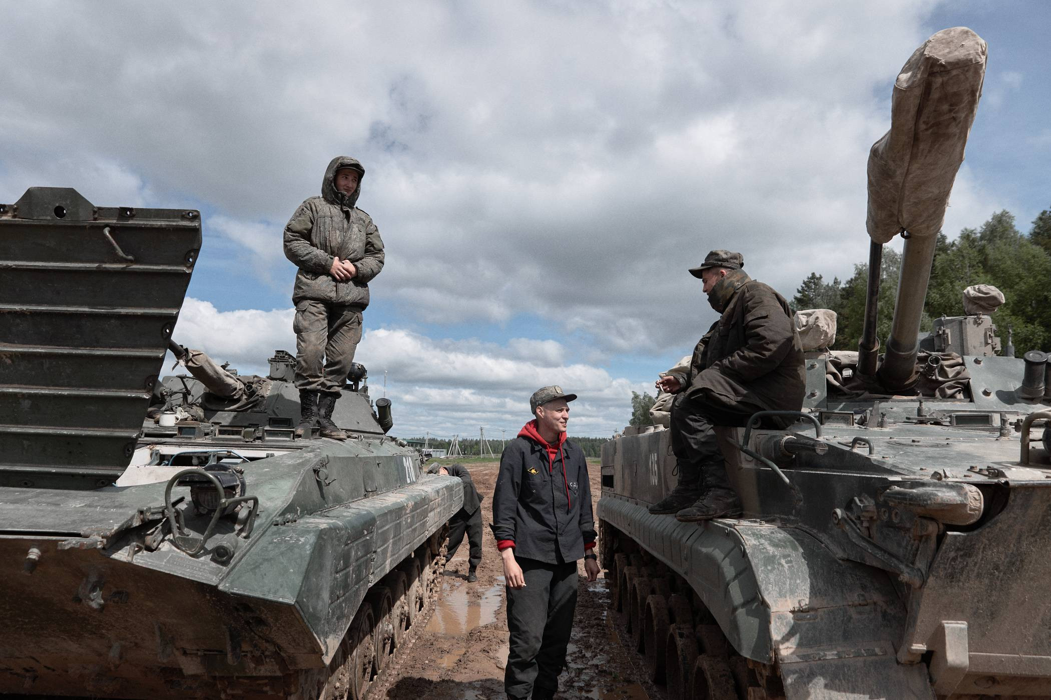 Труд. Денис Паунин — Фотографии