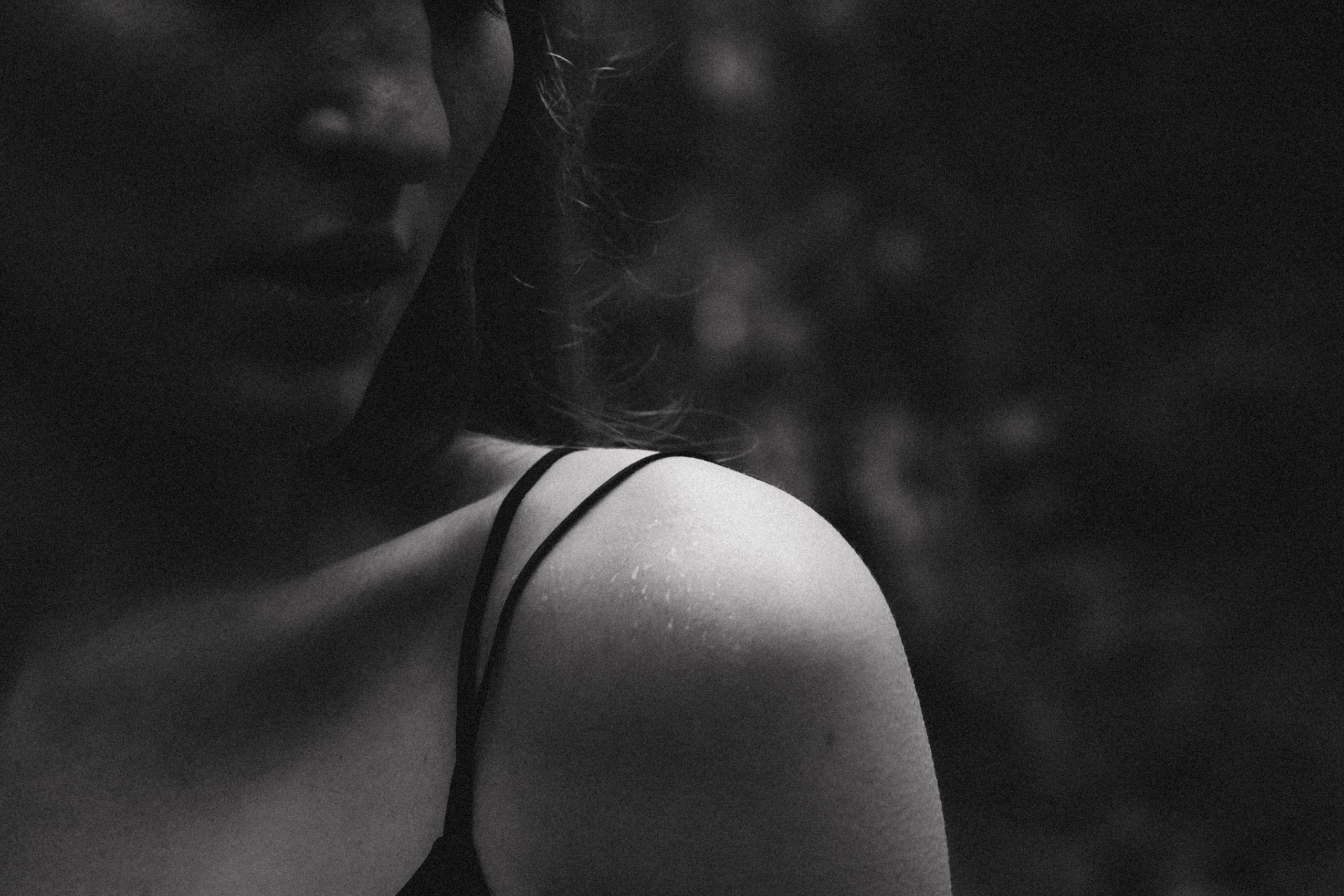 Ее тело — храм, мой Бог — свет. Семейный и свадебный фотограф