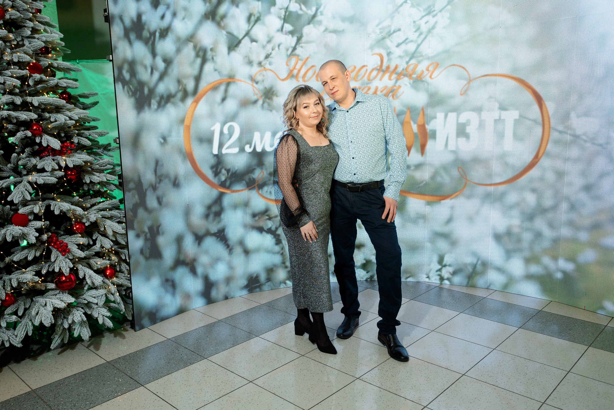 РЕПОРТАЖ: НОВЫЙ ГОД В ДК МЕТАЛЛУРГ. Профессиональный фотограф в Ижевске Леша Петров