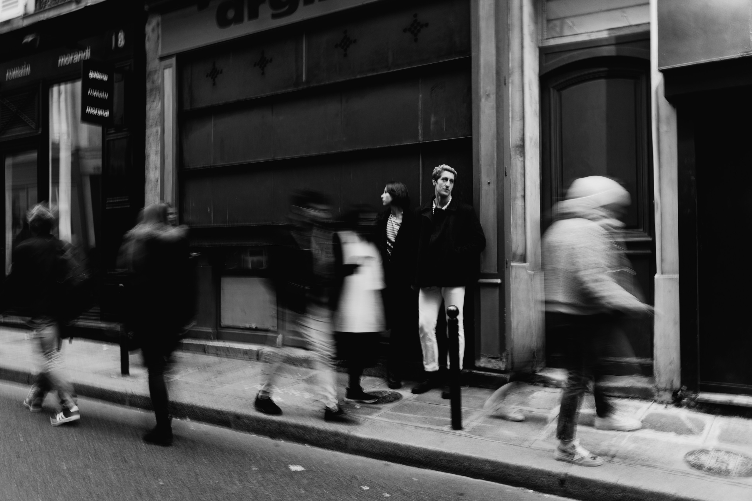 Why am I so crazy about her. Photographer in Paris