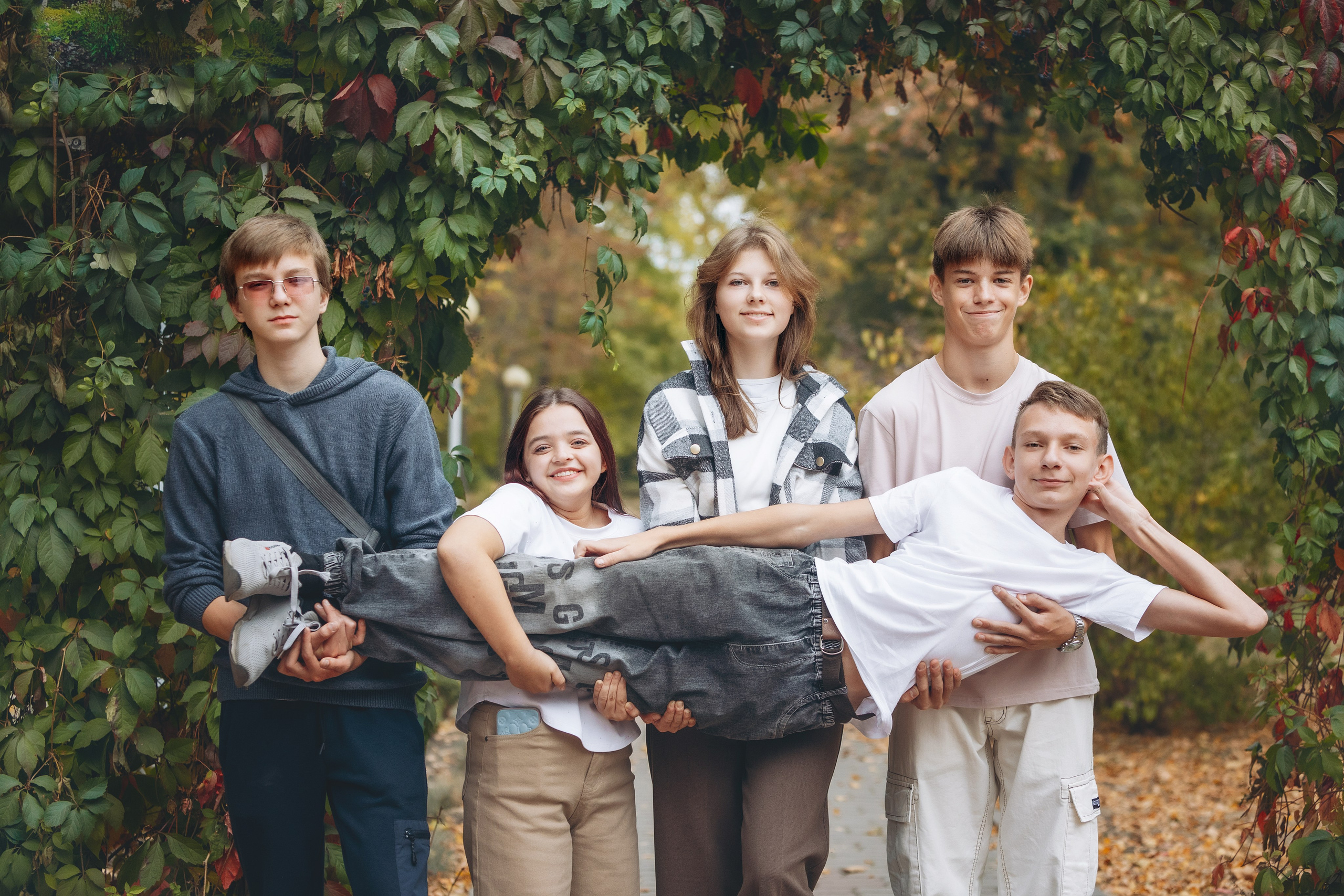 Школьный и семейный фотограф в Губкине Берлизева Марина