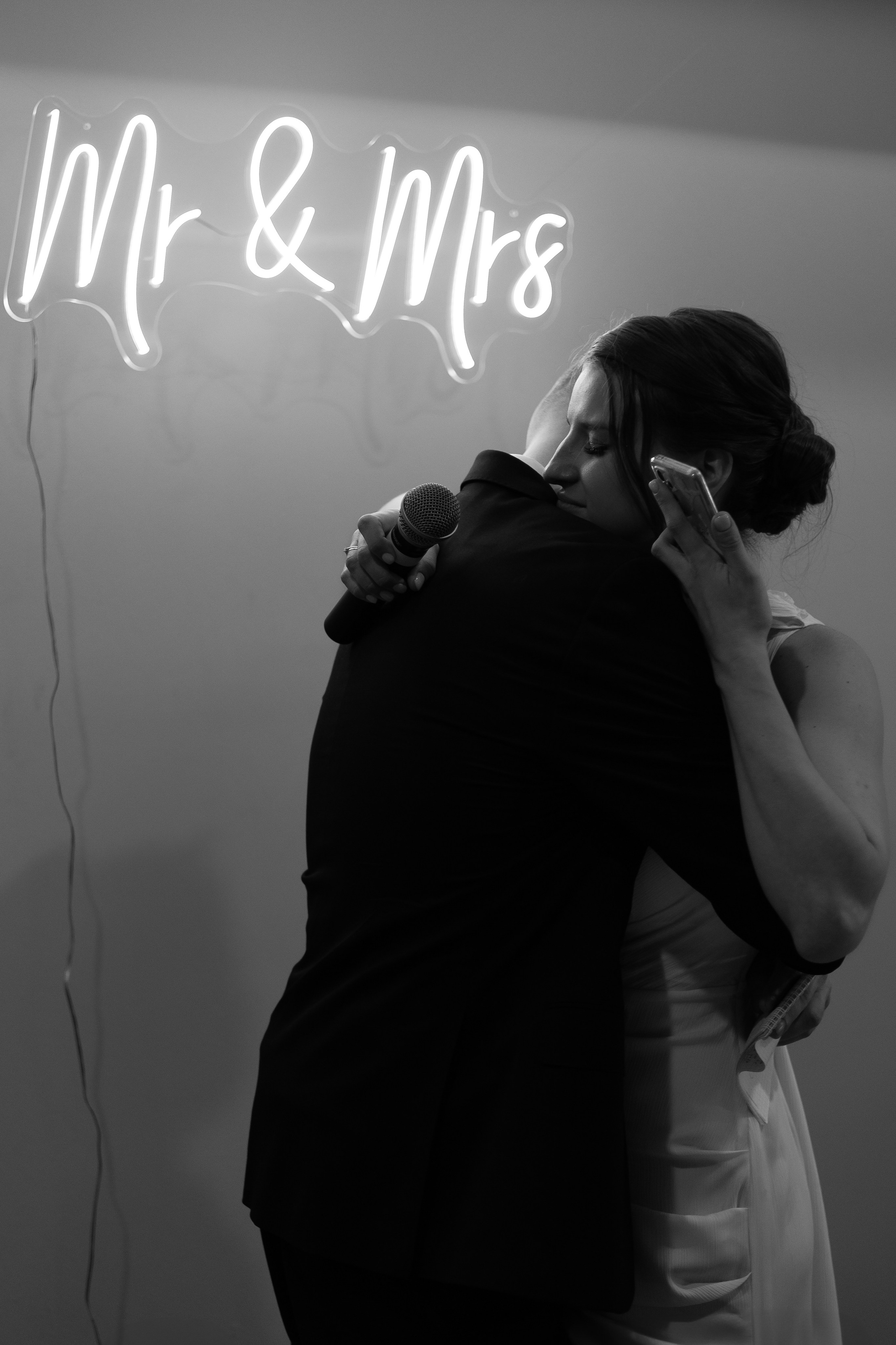 Серая кошка и рыжий кот. Свадебный и семейный фотограф Арина Кулёва