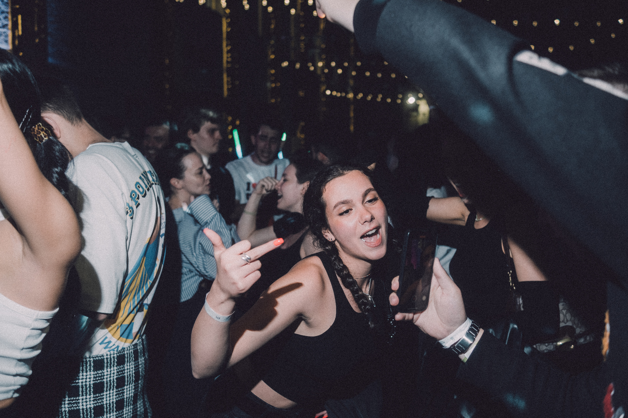 PALM ALMIGHTY. Репортажный и портретный фотограф в Москве Илья Спиридонов